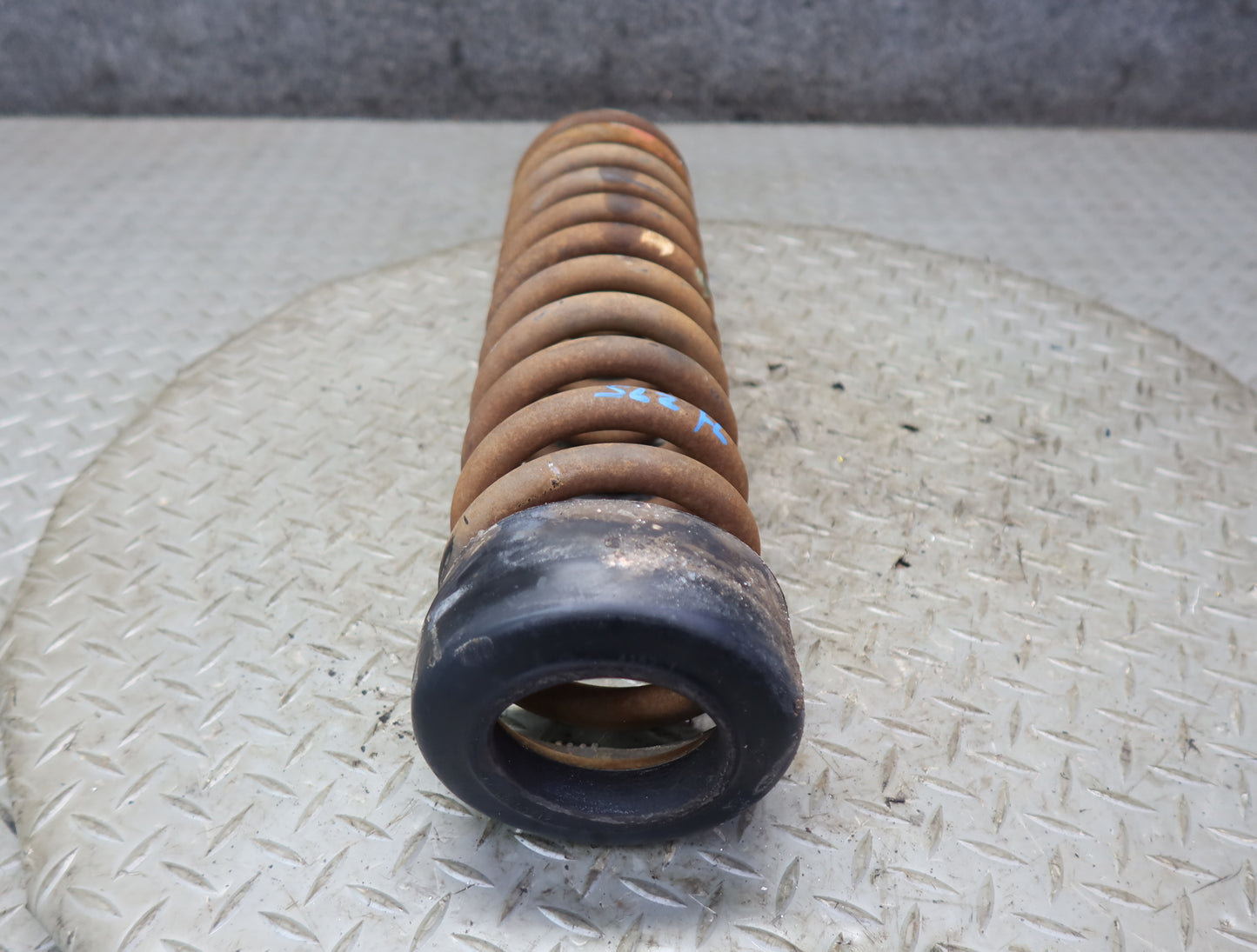 86-89 Mercedes R107 560SL Set of 2 Front Left & Right Coil Spring 86K Miles OEM