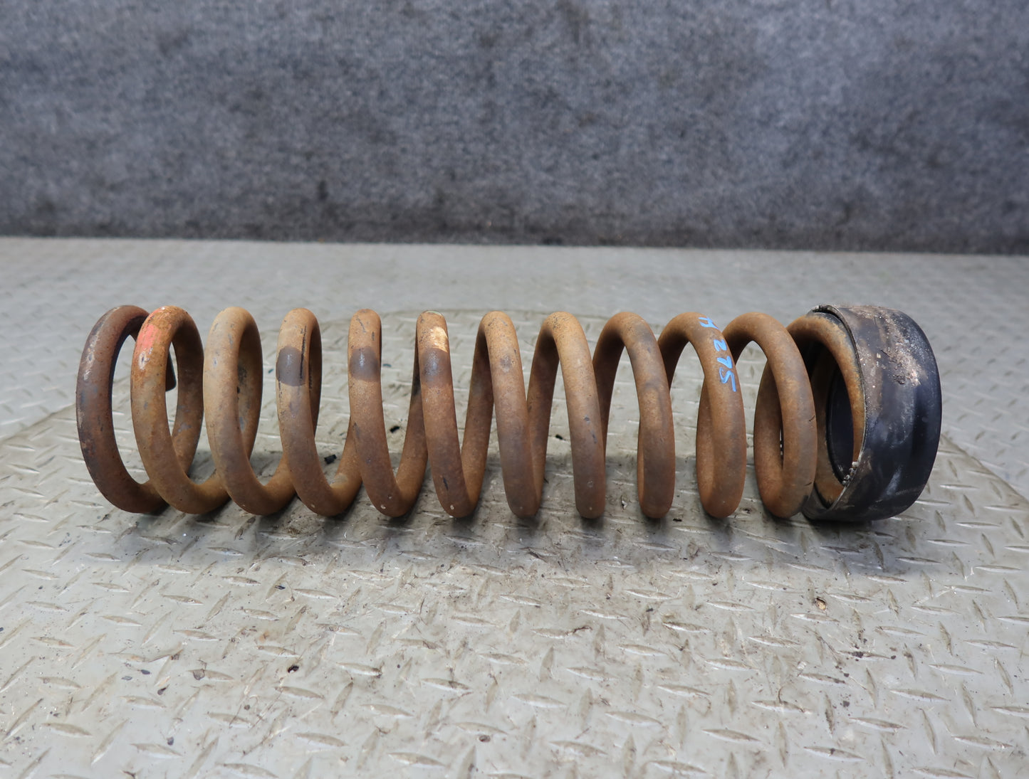 86-89 Mercedes R107 560SL Set of 2 Front Left & Right Coil Spring 86K Miles OEM