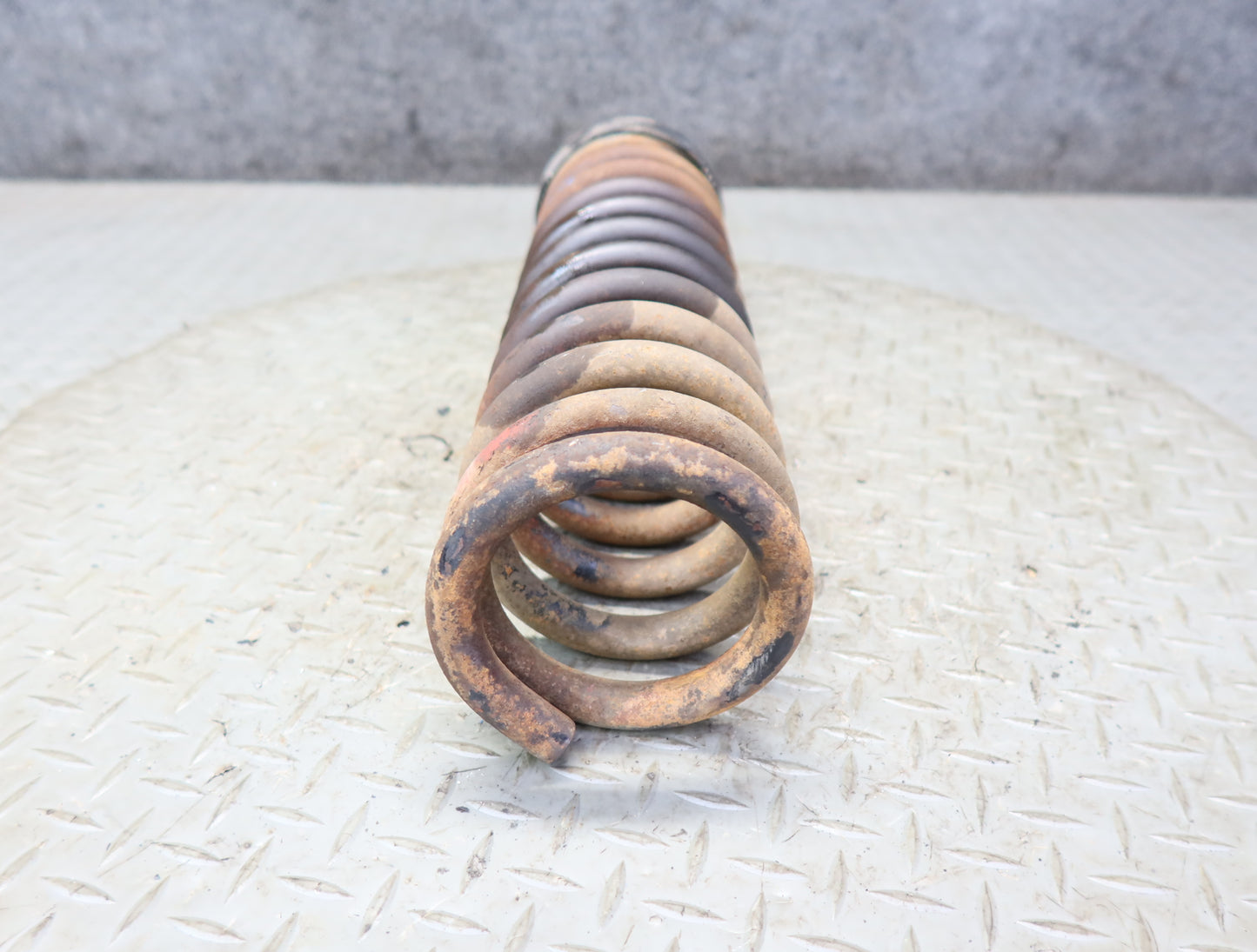 86-89 Mercedes R107 560SL Set of 2 Front Left & Right Coil Spring 86K Miles OEM