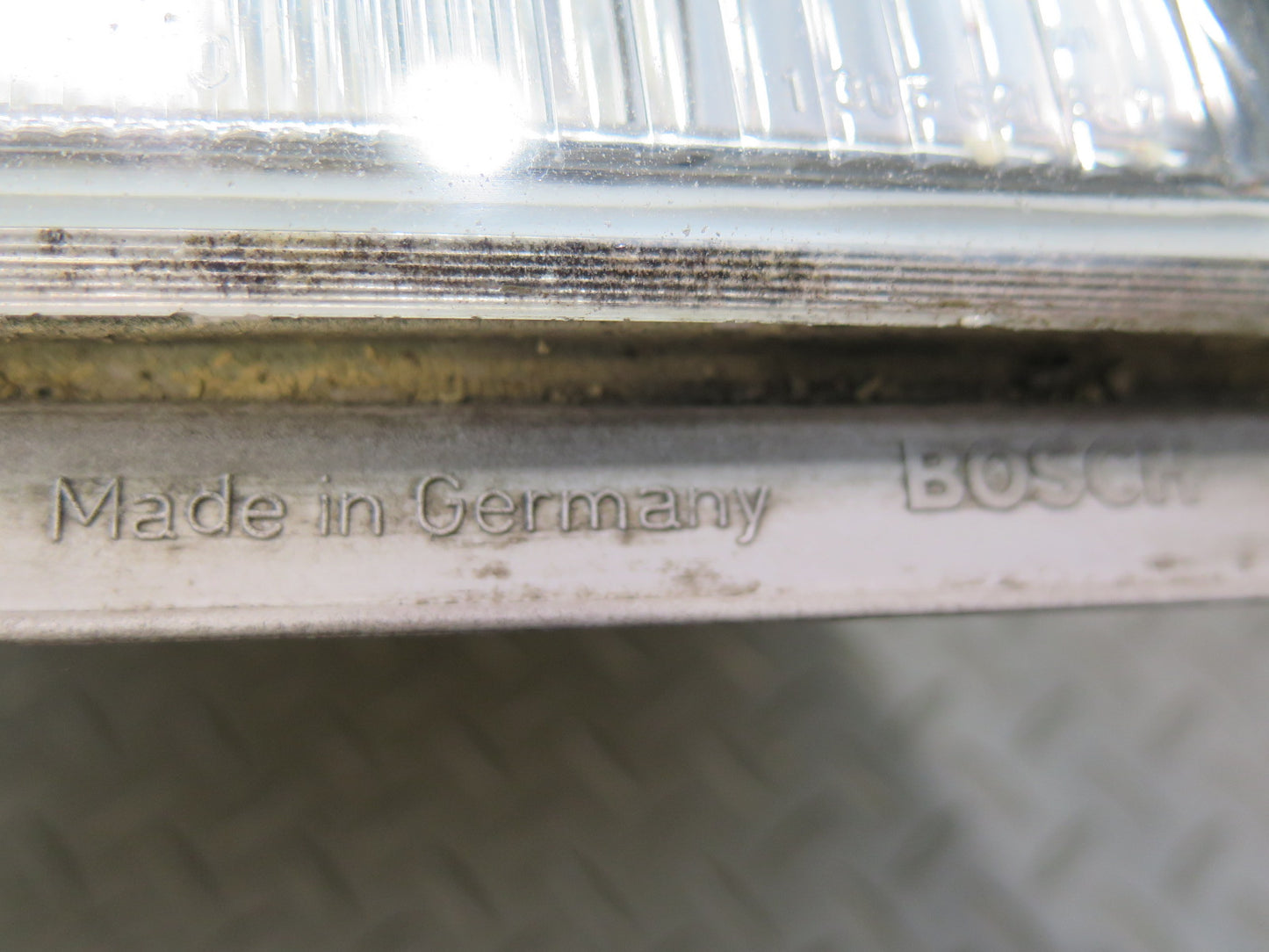 96-02 Mercedes R129 Front Right Xenon Headlight Lamp w Ballast OEM
