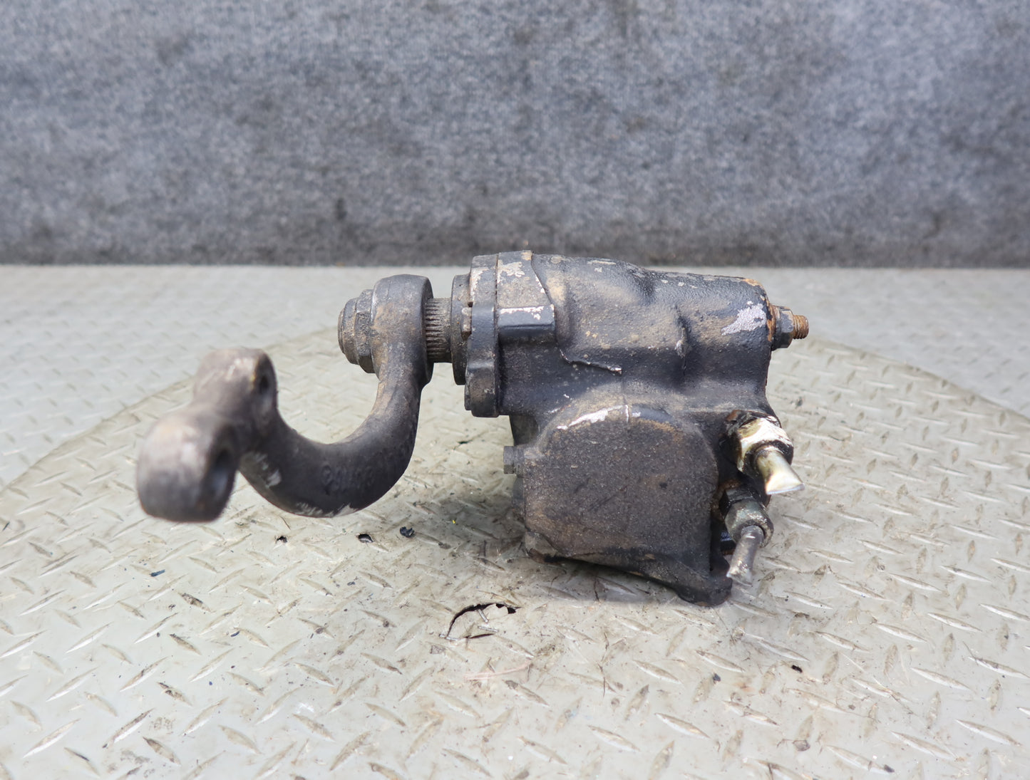 86-89 Mercedes R107 560SL Power Steering Gearbox Gear Box 86k Miles OEM