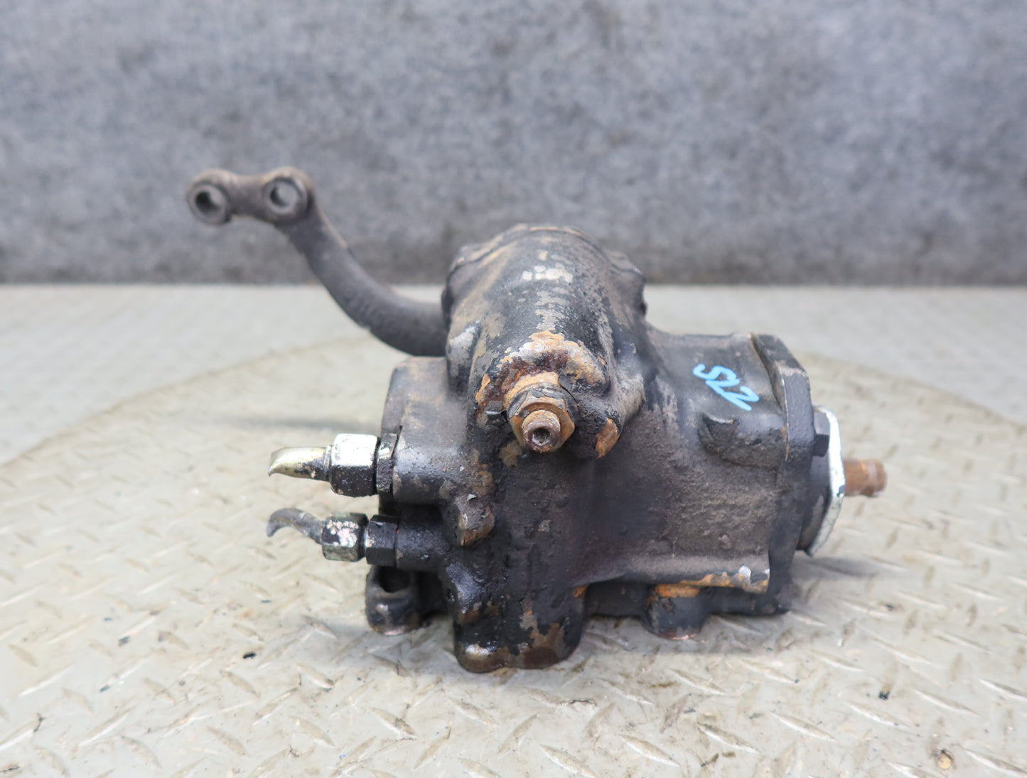 86-89 Mercedes R107 560SL Power Steering Gearbox Gear Box 86k Miles OEM