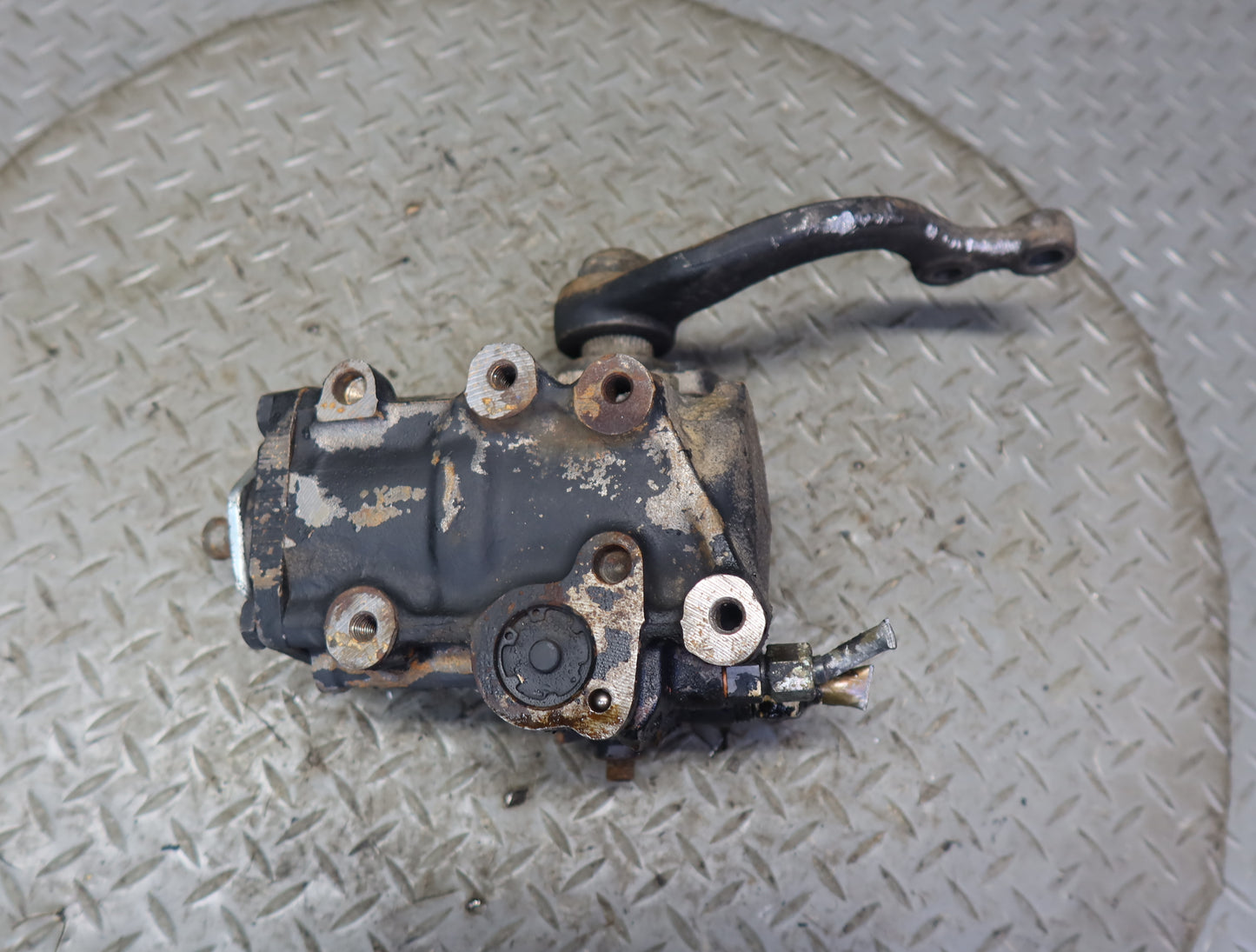 86-89 Mercedes R107 560SL Power Steering Gearbox Gear Box 86k Miles OEM