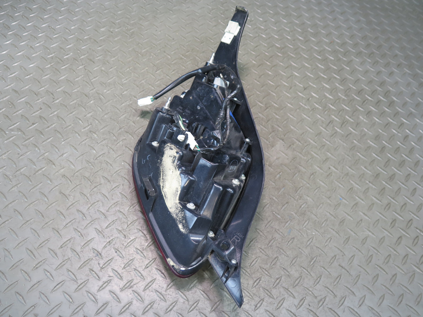 06-10 Lexus SC430 Rear Left & Right  Tail Light Taillight Lamp Set OEM
