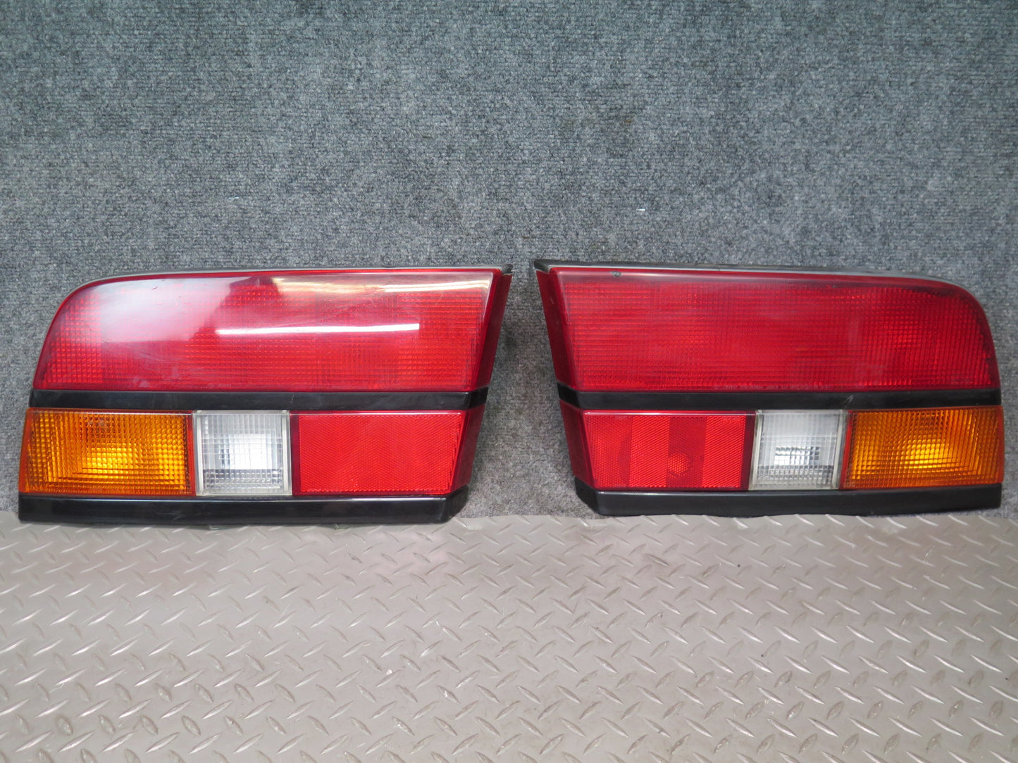 84-86 Nissan Z31 300ZX Set of 2 Rear Left & Right Tail Light Lamp OEM