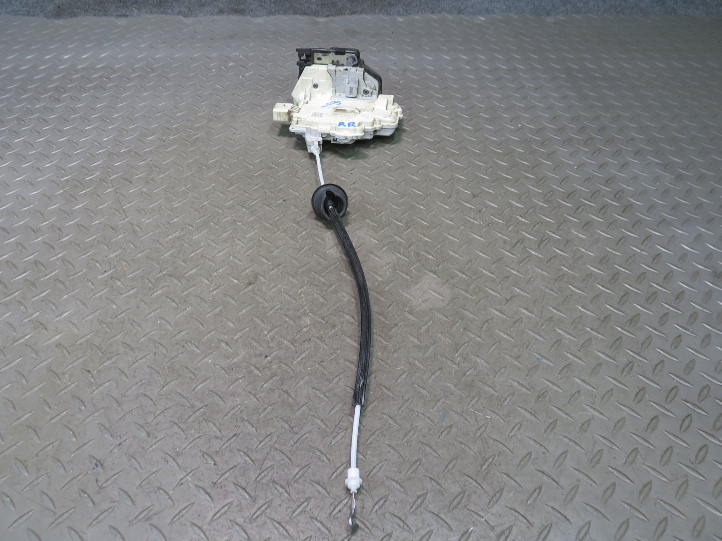 10-15 Audi 4L Q7 Rear Right Door Lock Latch Actuator 3C4839016D OEM