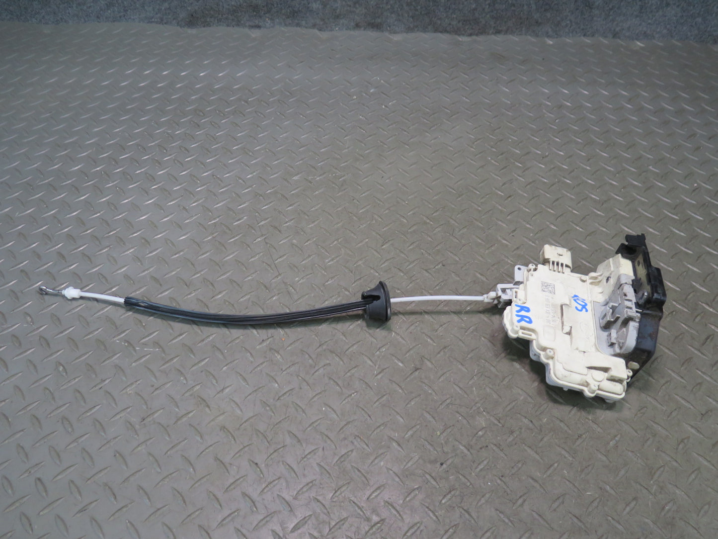 10-15 Audi 4L Q7 Rear Right Door Lock Latch Actuator 3C4839016D OEM