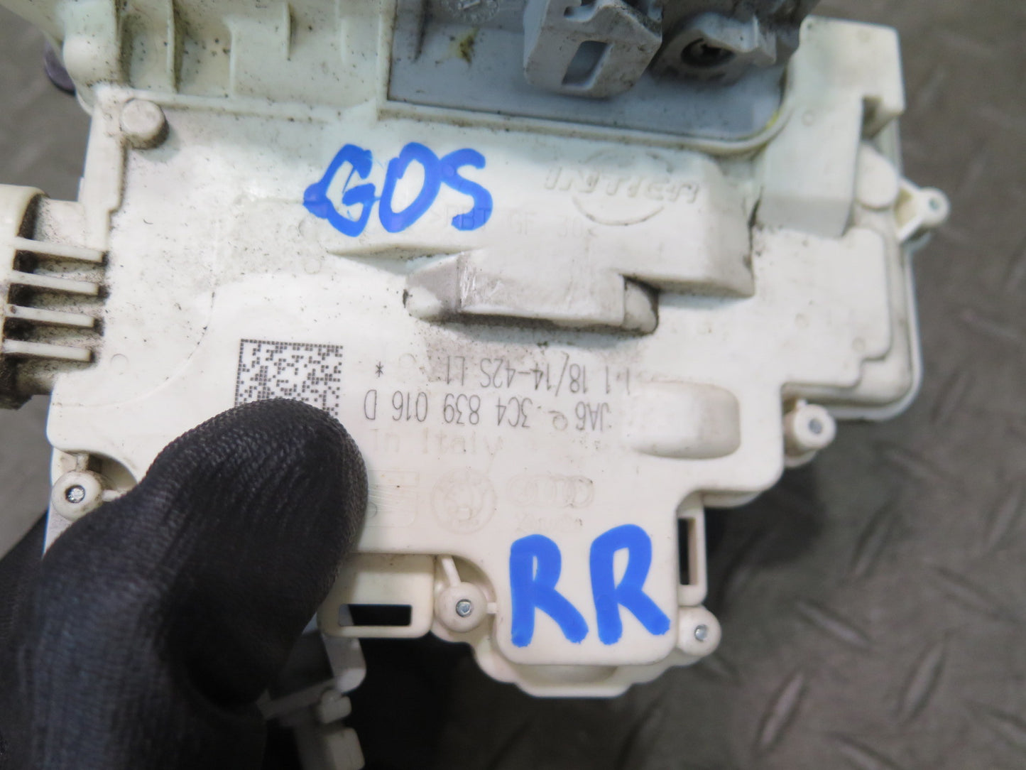 10-15 Audi 4L Q7 Rear Right Door Lock Latch Actuator 3C4839016D OEM