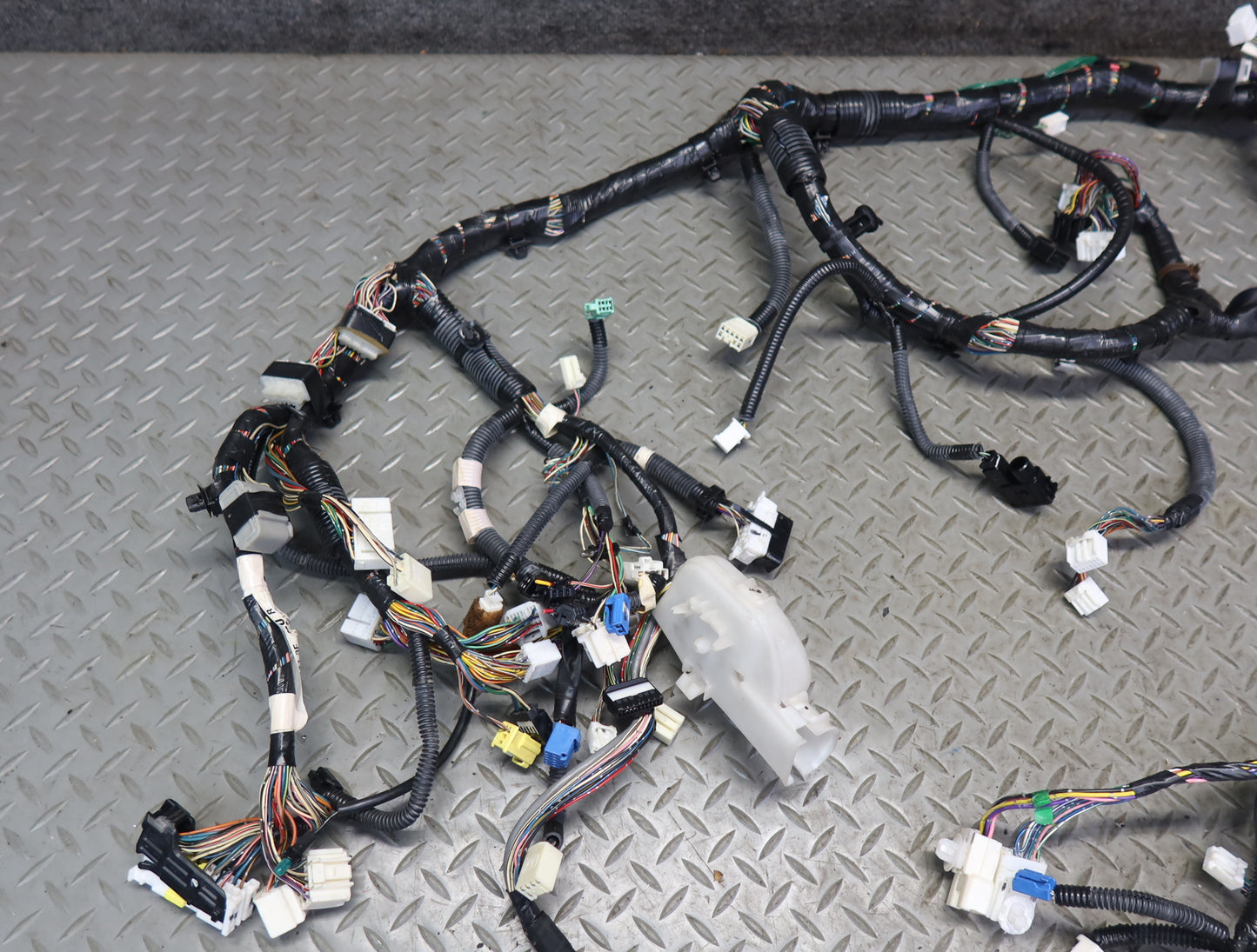 99-01 Toyota Crown JZS175 Dash Instrument Panel Wire Wiring Harness OEM