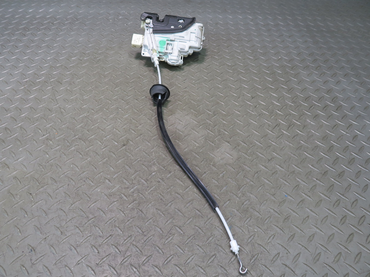 10-15 Audi 4L Q7 Rear Left Door Lock Latch Actuator 3C4839015D OEM