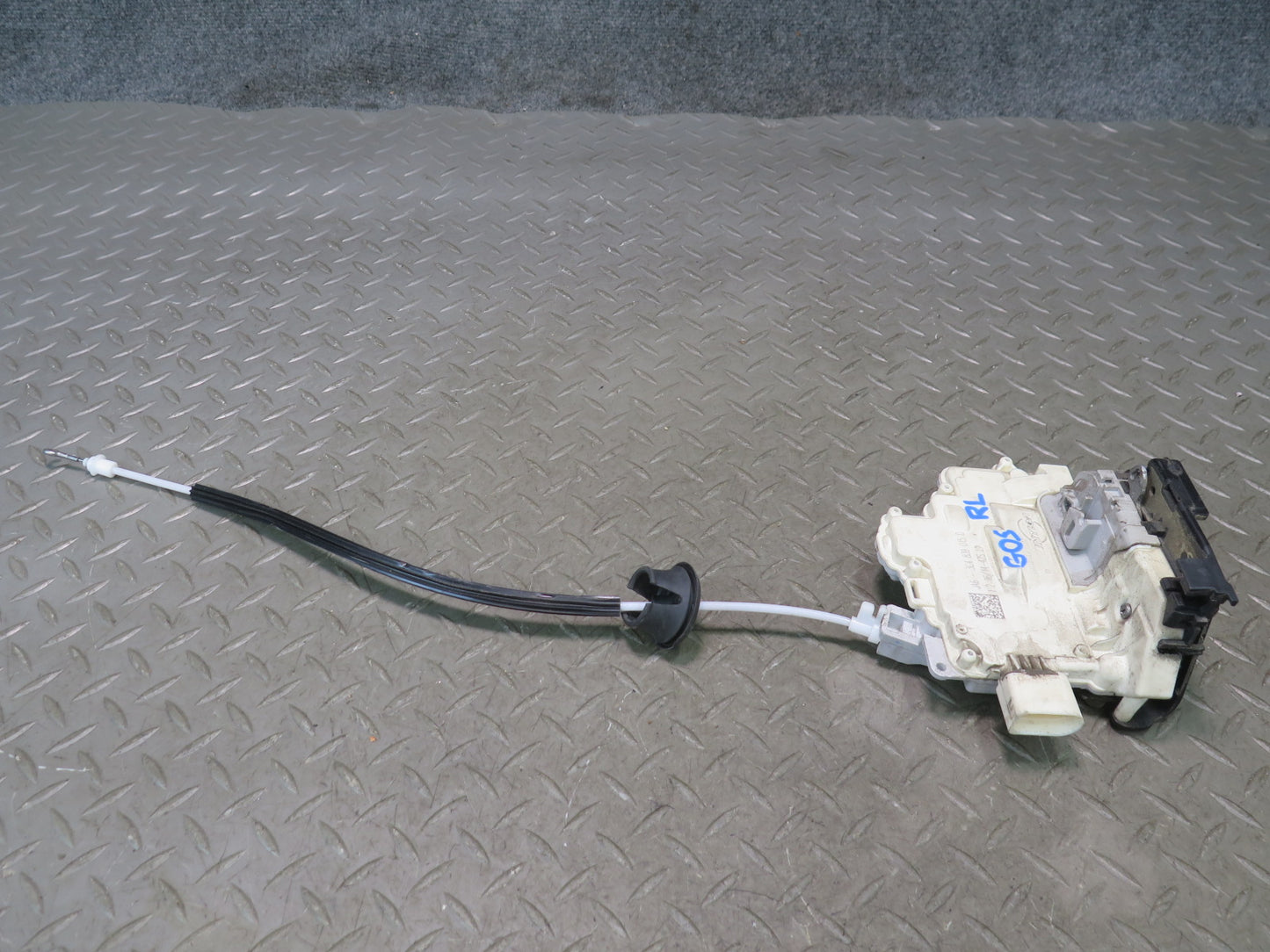 10-15 Audi 4L Q7 Rear Left Door Lock Latch Actuator 3C4839015D OEM