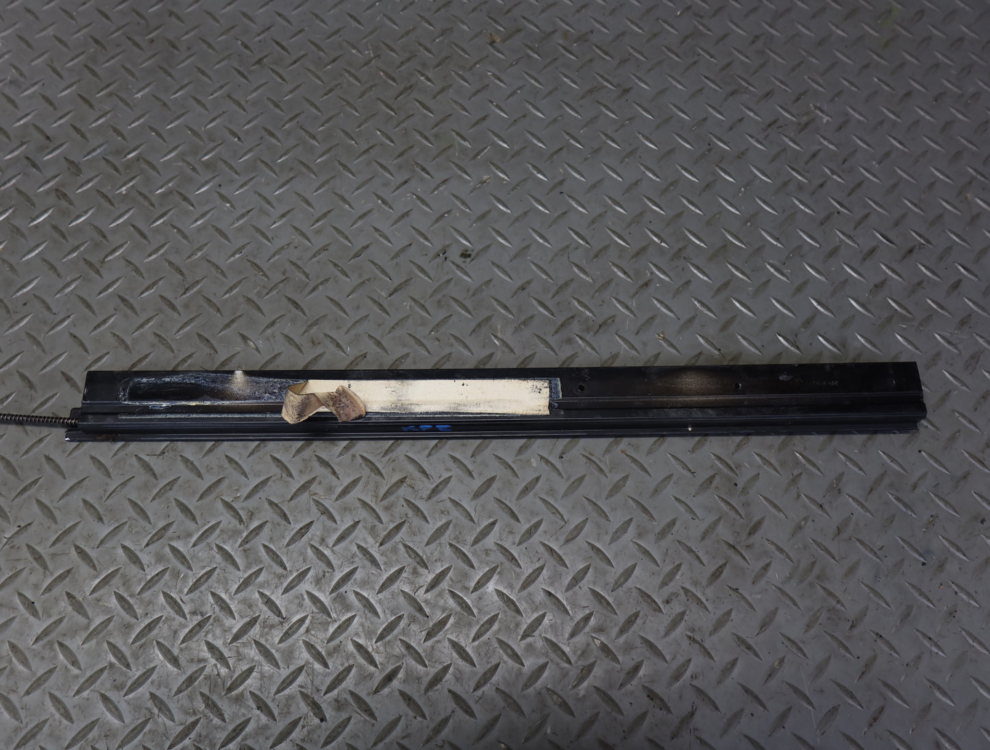 1983-1989 Porsche 928 Sunroof Moonroof Slide Guide Tube Rail Set