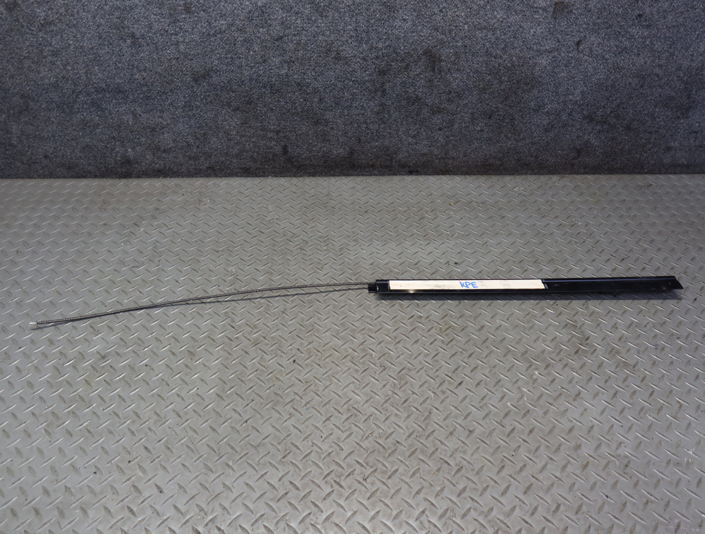 1983-1989 Porsche 928 Sunroof Moonroof Slide Guide Tube Rail Set