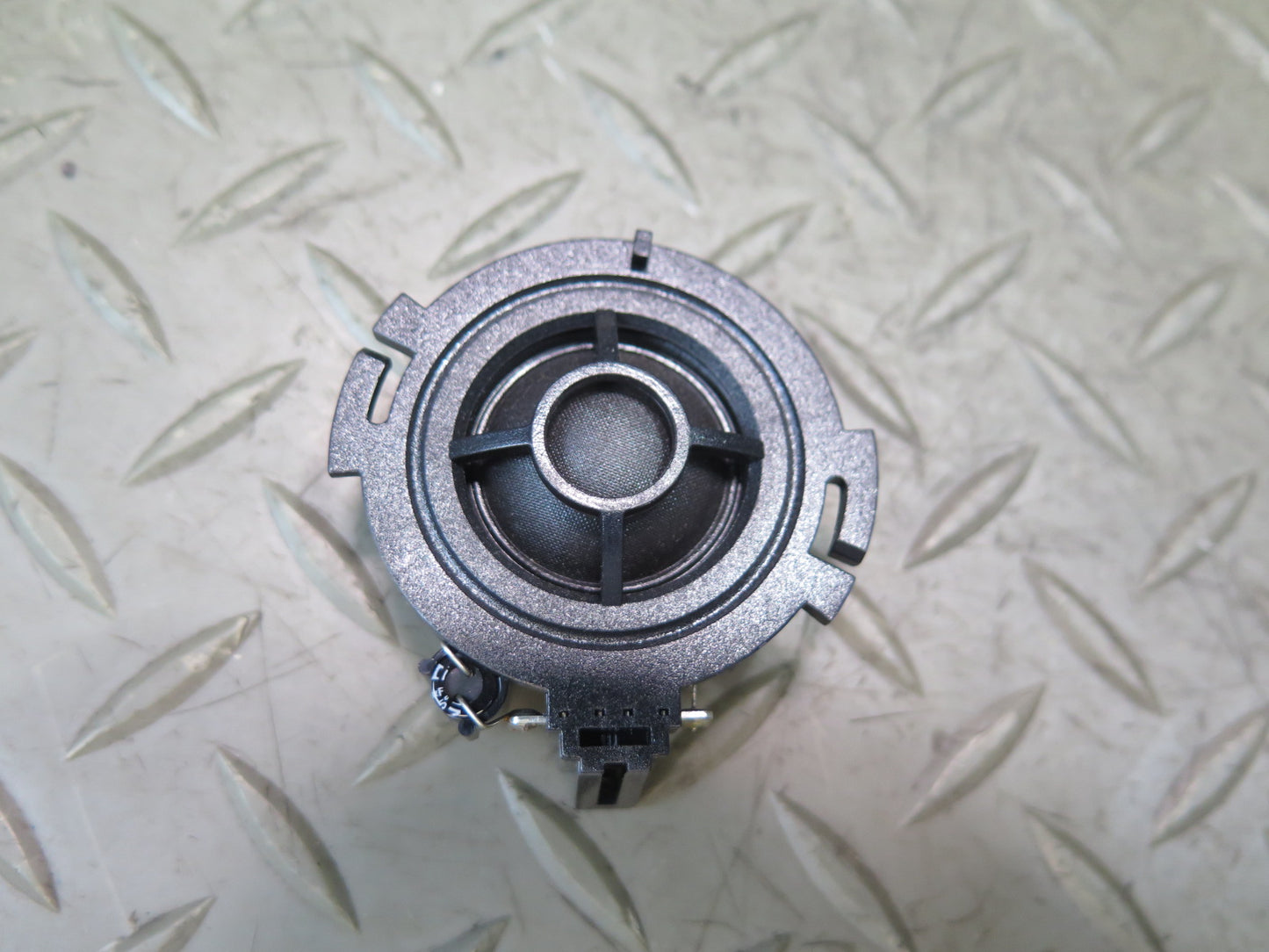 07-15 Audi 4L Q7 Set of 2 Front or Rear Door Tweeter Speaker 4F0035399A OEM