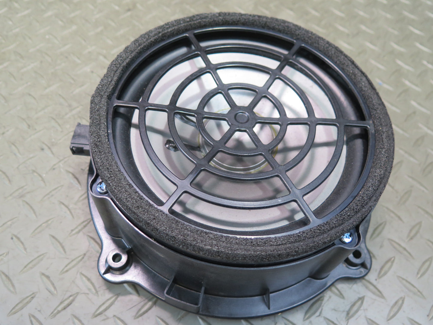 07-15 Audi 4L Q7 Set of 2 Front Left & Right Door Bose Speaker 4L0035415B OEM