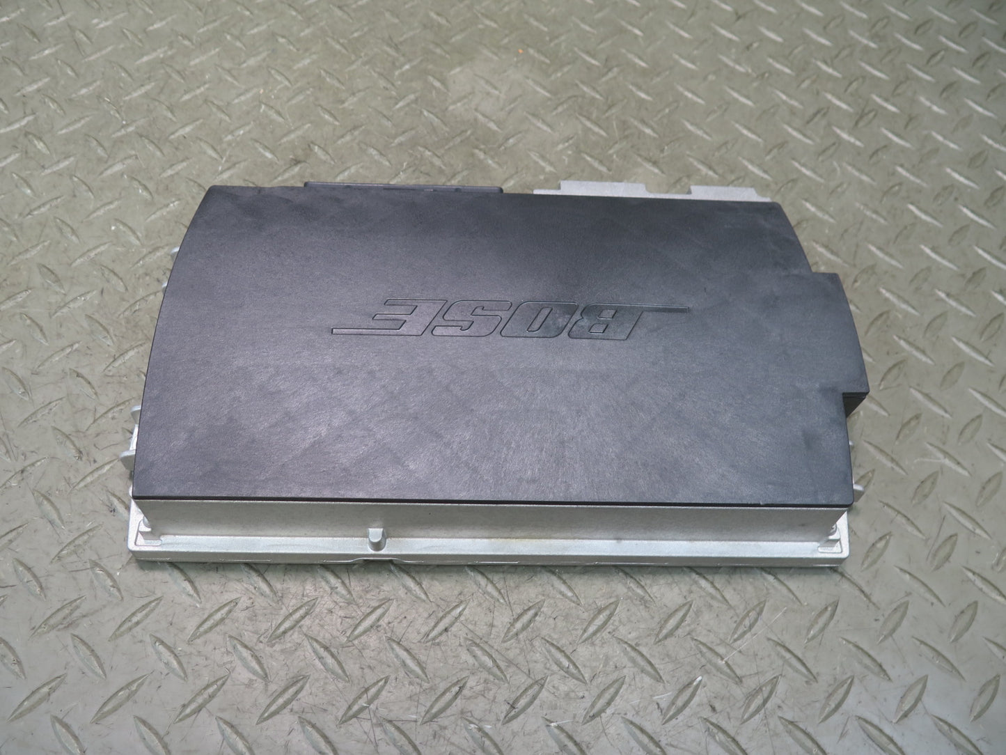 12-15 Audi 4L Q7 Bose Audio System Amplifier AMP 4L0035223J OEM