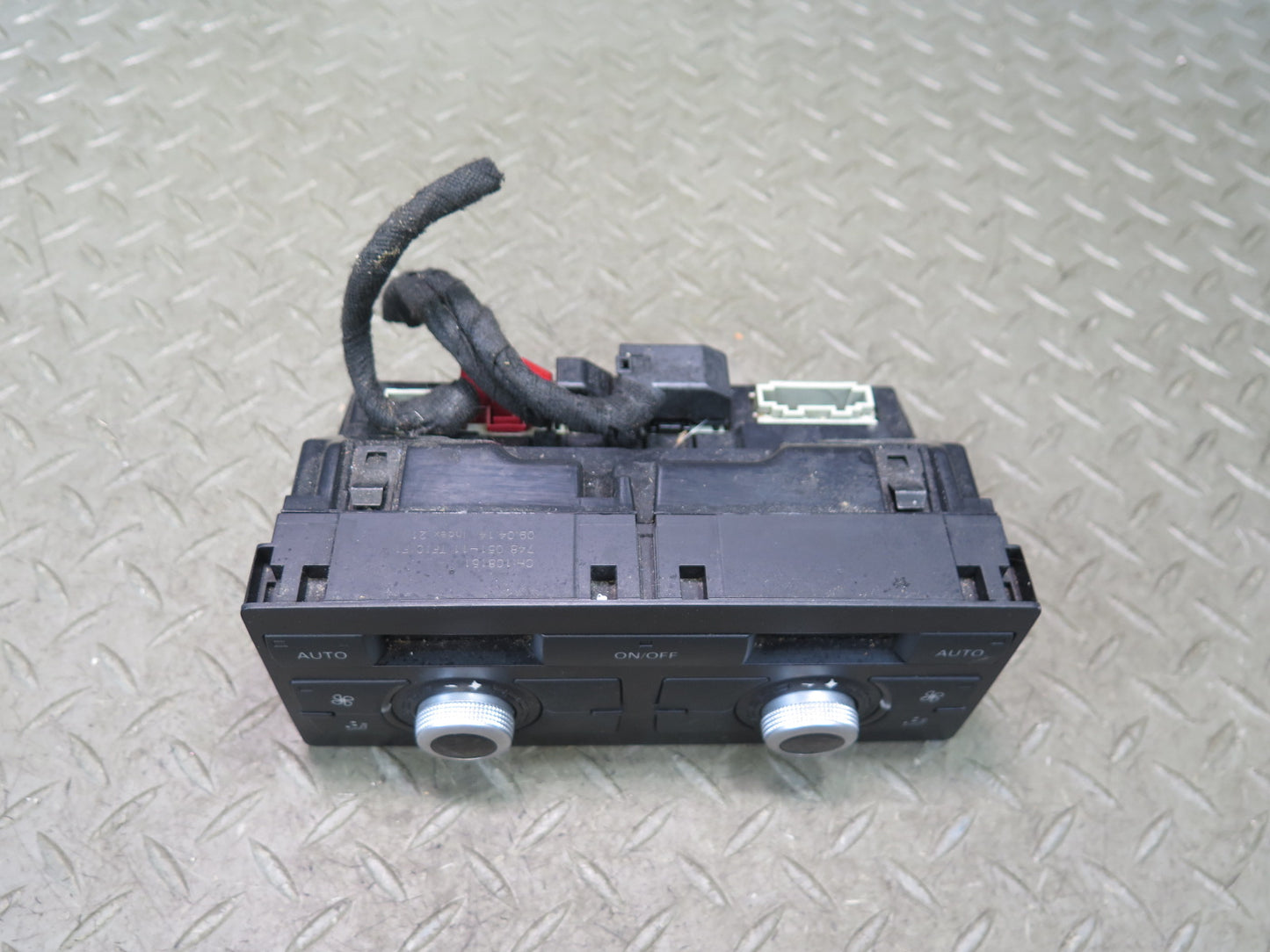 10-15 Audi 4L Q7 Rear A/C Heater Climate Control Switch 4L0919158AD OEM