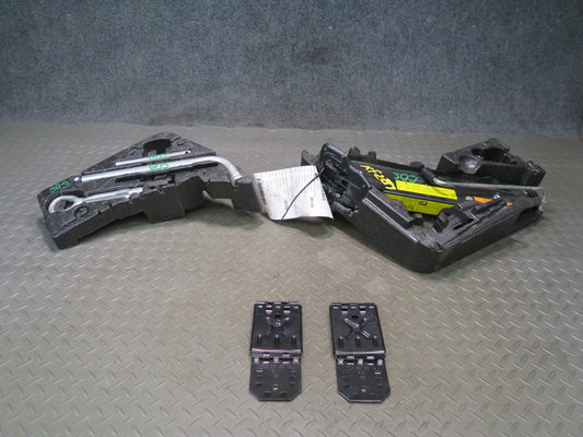 07-15 Audi 4L Q7 Emergency Spare Tire Wrench Stopper Jack Tool KIT Foam Set OEM