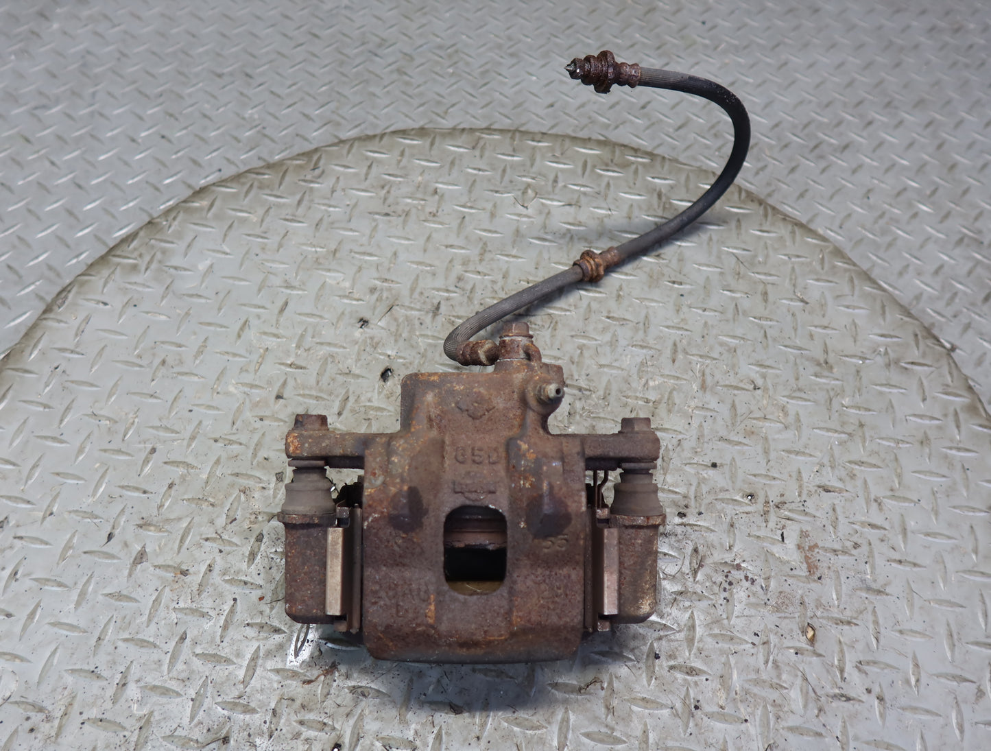 84-89 Nissan Z31 300ZX Set of 2 Front Left & Right Brake Caliper OEM