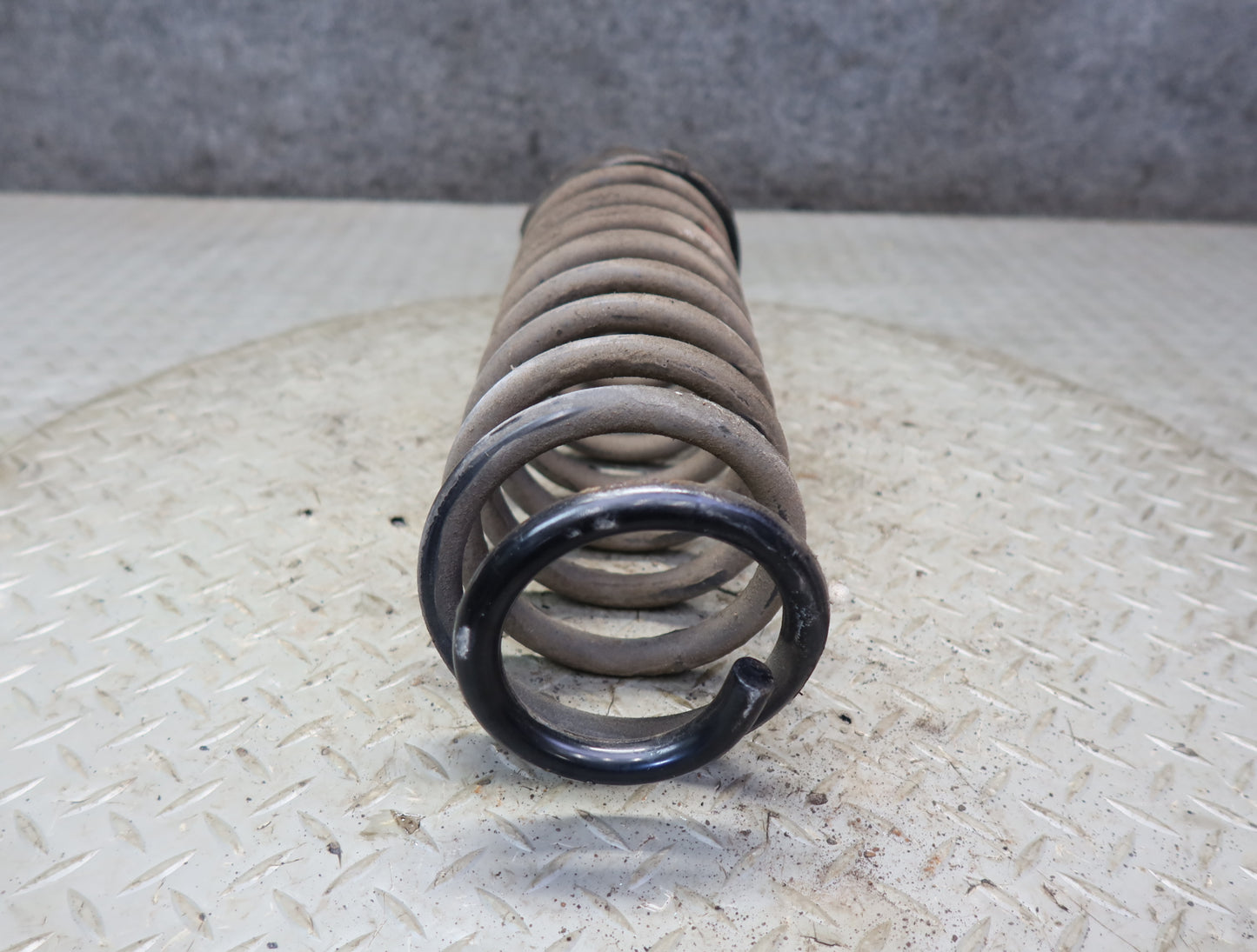 84-89 Nissan Z31 300ZX 2+0 NA Set of 2 Rear Left Right Coil Spring OEM