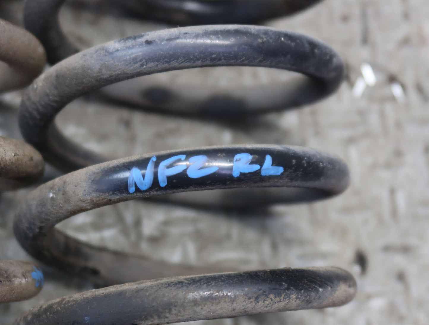 84-89 Nissan Z31 300ZX 2+0 NA Set of 2 Rear Left Right Coil Spring OEM