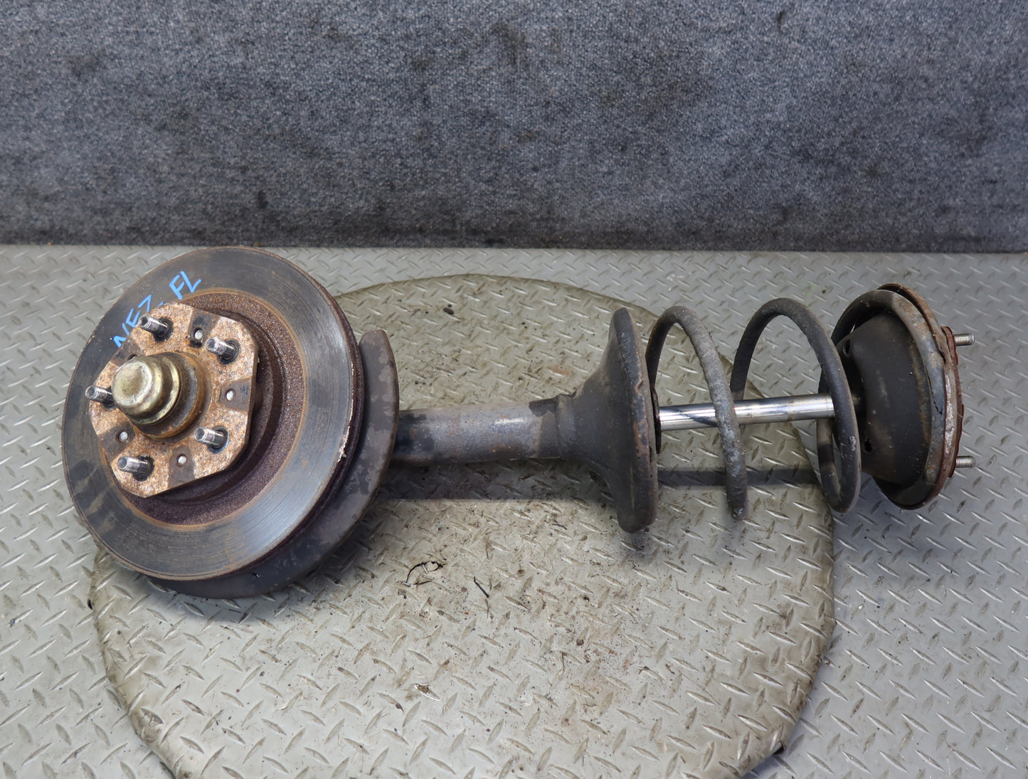 84-86 Nissan Z31 300ZX NA Front Left Spindle Knuckle Wheel Hub Strut Rotor OEM
