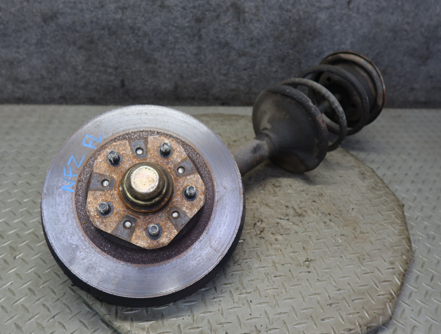 84-86 Nissan Z31 300ZX NA Front Left Spindle Knuckle Wheel Hub Strut Rotor OEM