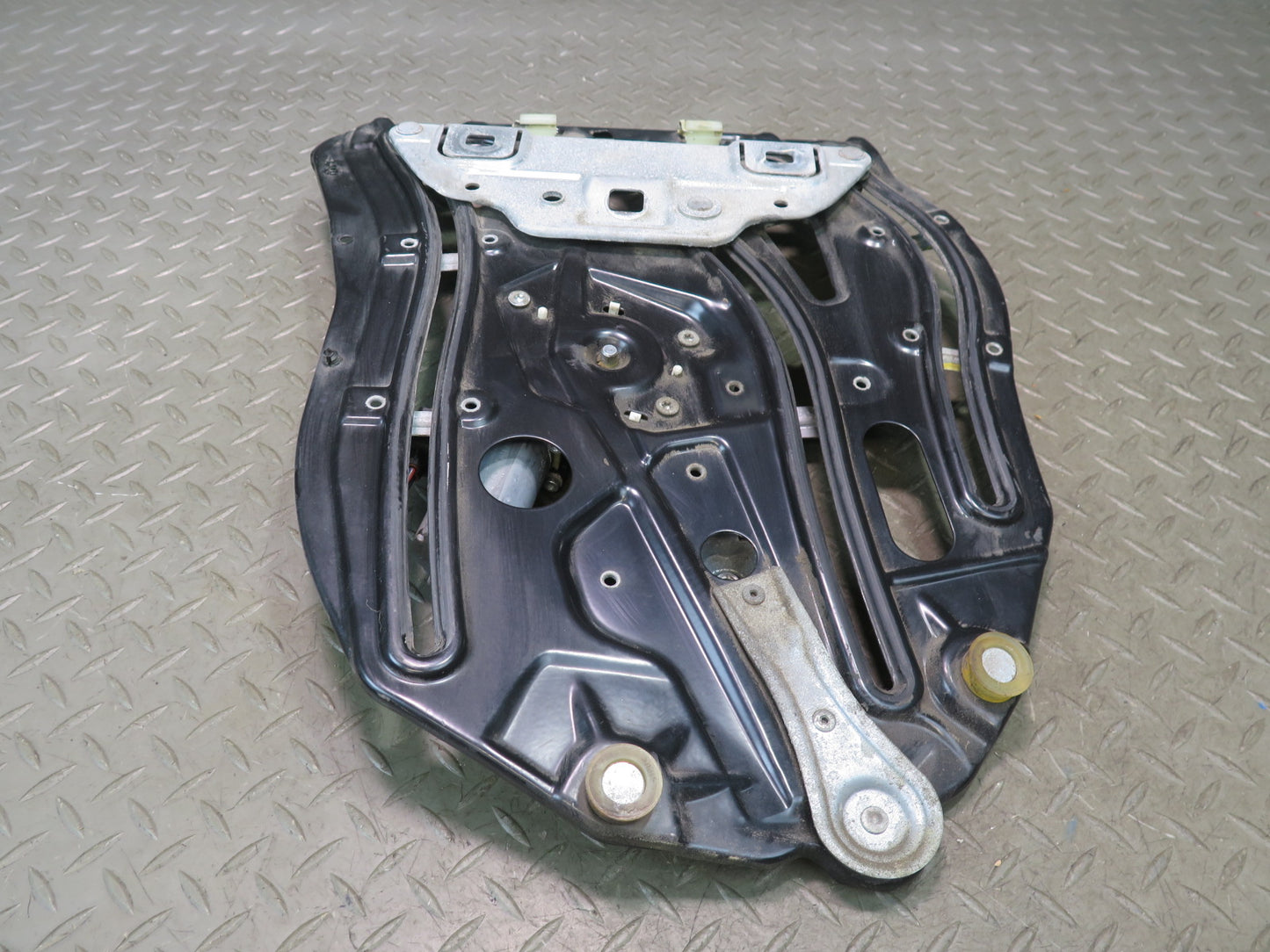 2006-2010 BMW E64 M6 Convertible Rear Left Quarter Window Regulator W/ Motor