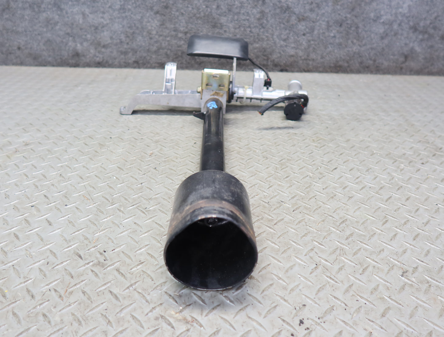 1985 Porsche 928 S Steering Column Ignition Door Glove Box Cylinder Lock KEY Set