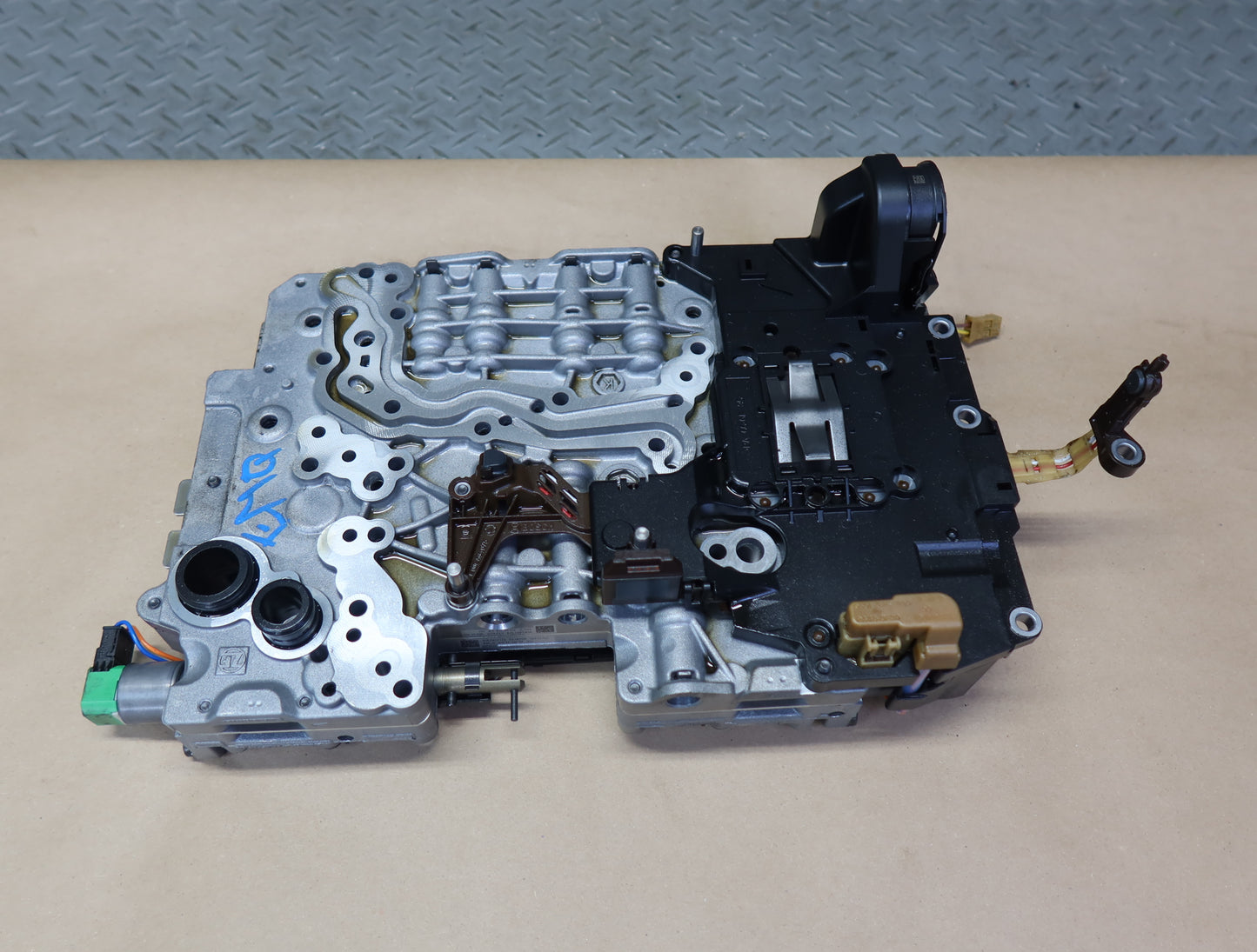 2014-2021 Maserati Quattroporte SQ4 M156 AWD Transmission Valve Body Mechatronic
