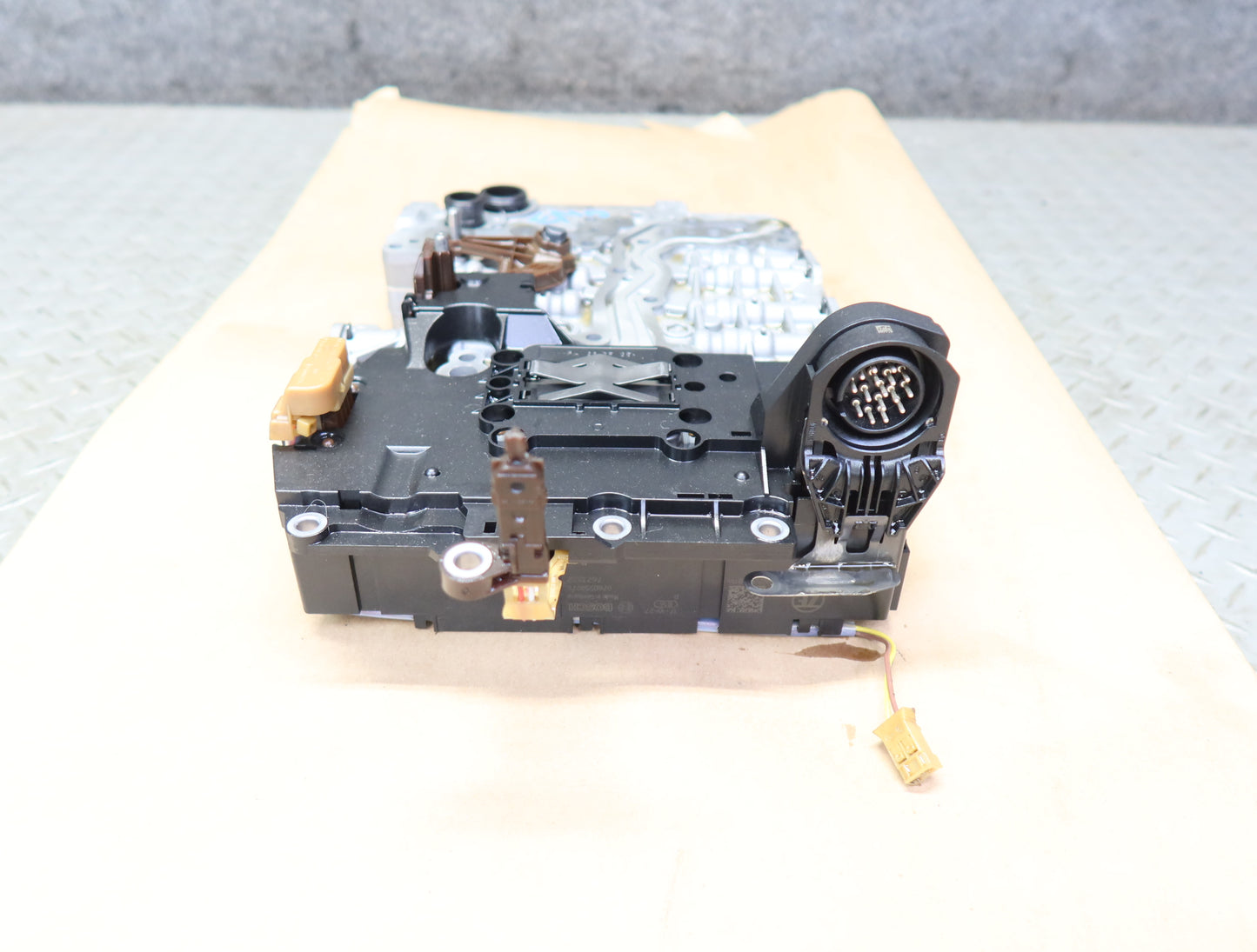 2014-2021 Maserati Quattroporte SQ4 M156 AWD Transmission Valve Body Mechatronic