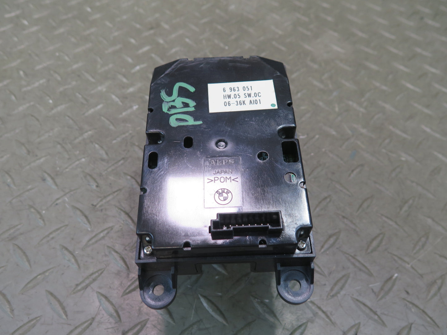 2006-2008 BMW E63 E64 M6 idrive Navigation Controller Switch 6963051