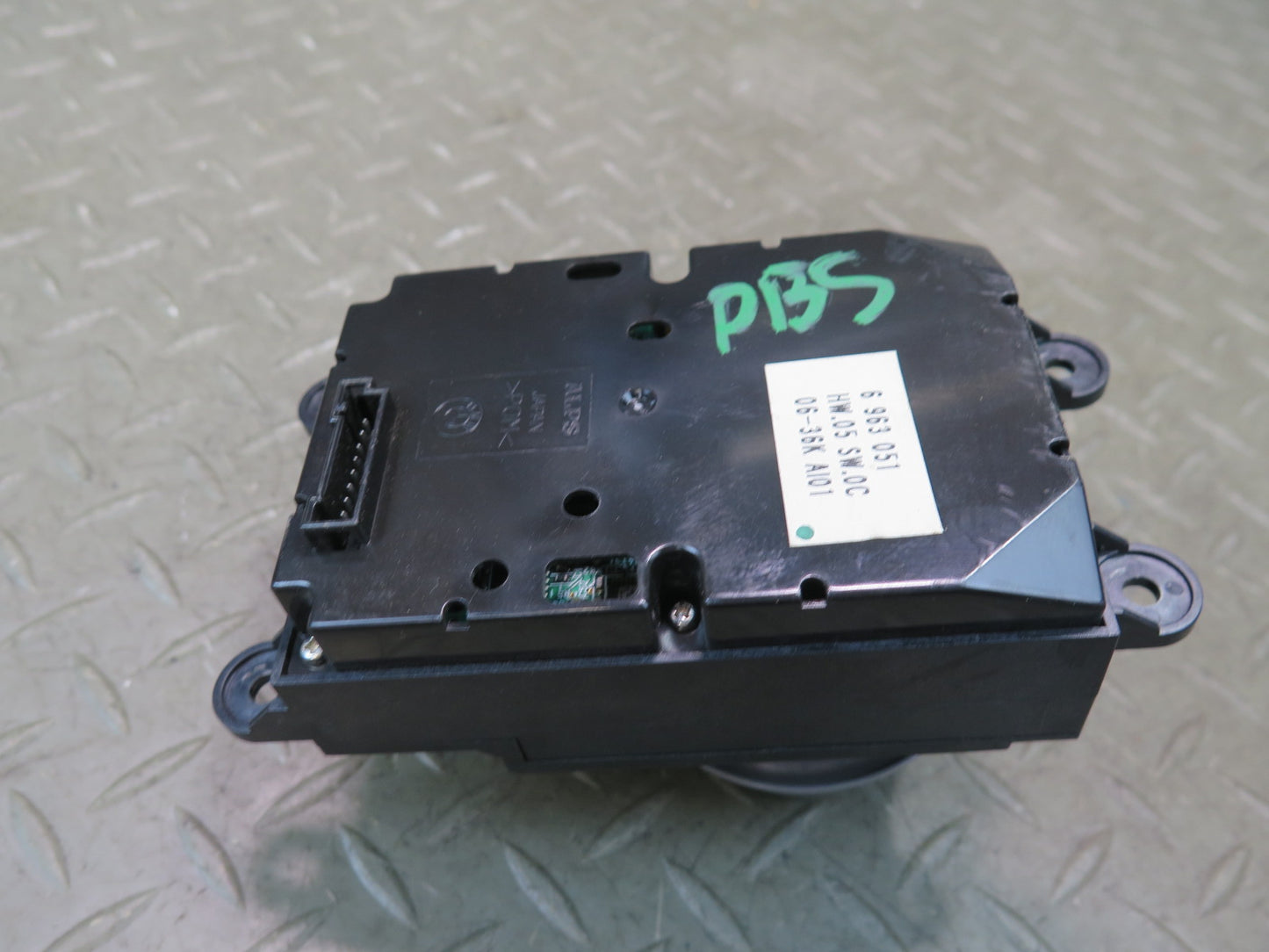 2006-2008 BMW E63 E64 M6 idrive Navigation Controller Switch 6963051