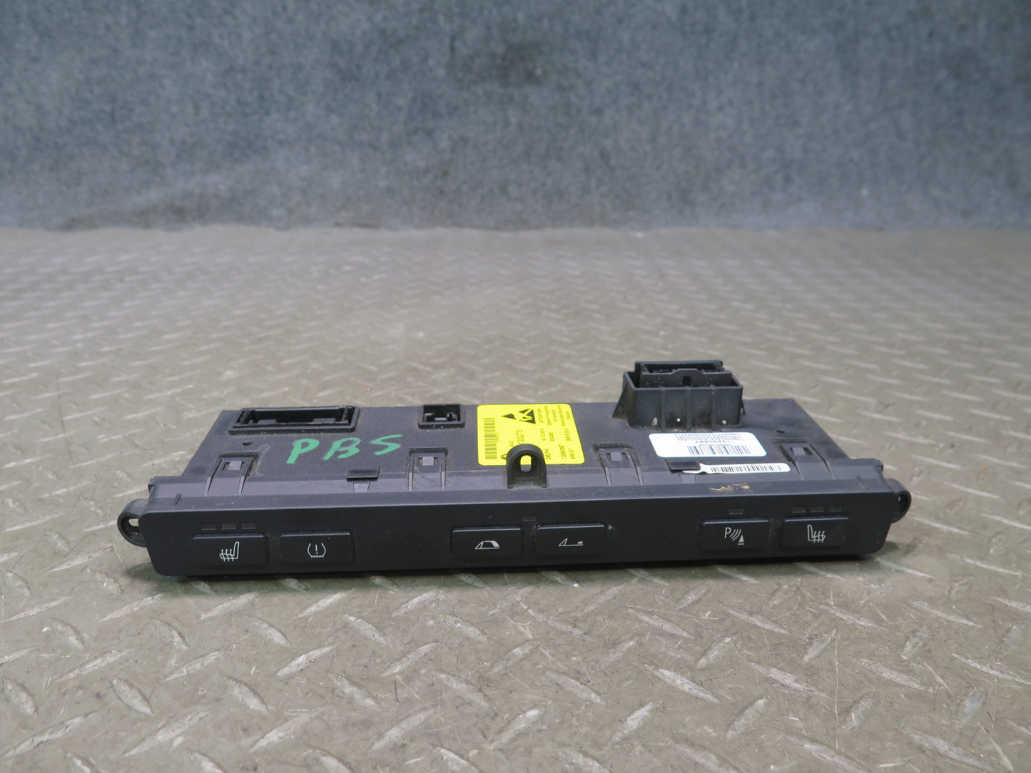 2006-2010 BMW E64 M6 Convertible TOP Roof PDC Heated Seat Switch Panel 9133273