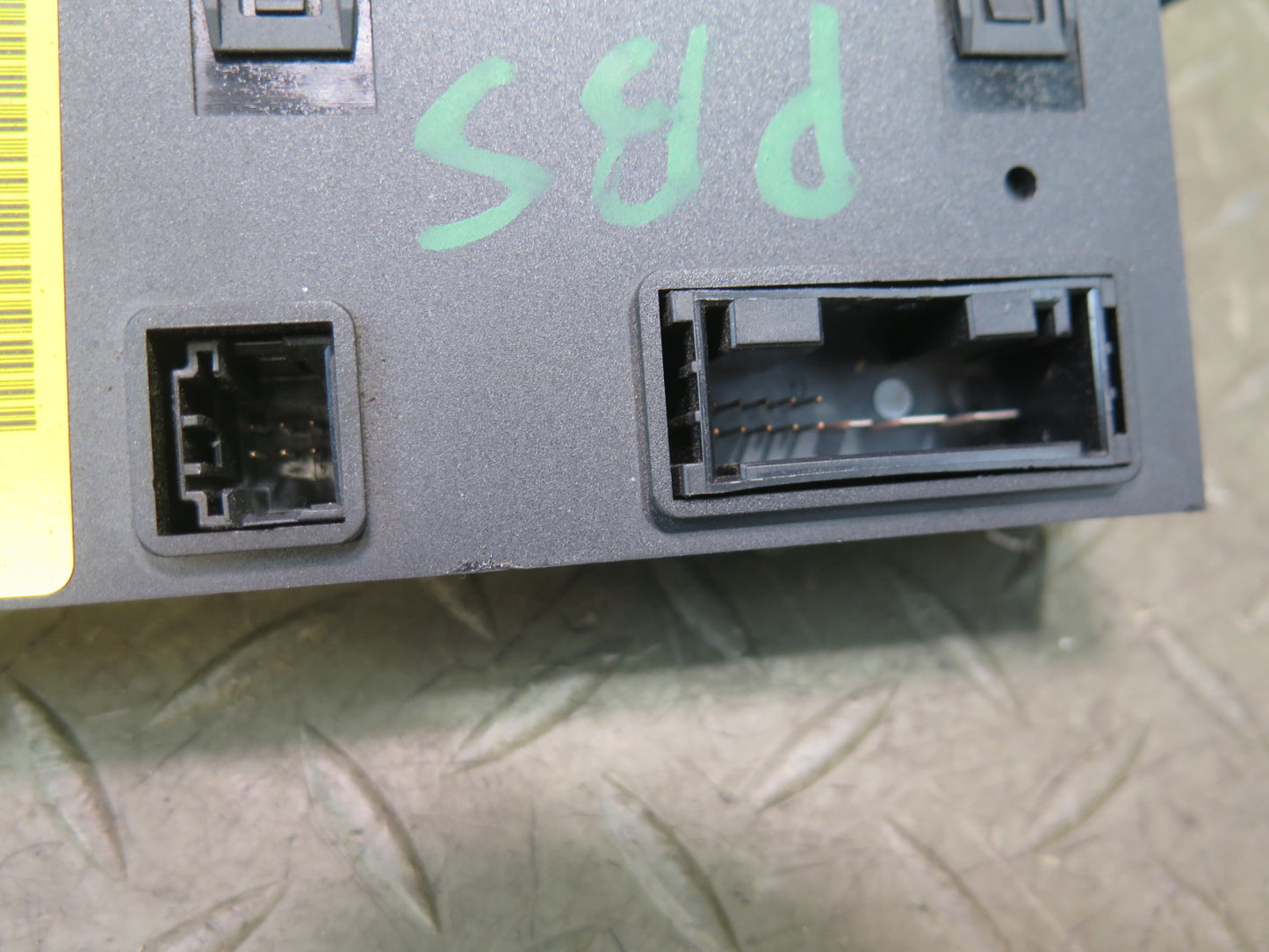 2006-2010 BMW E64 M6 Convertible TOP Roof PDC Heated Seat Switch Panel 9133273