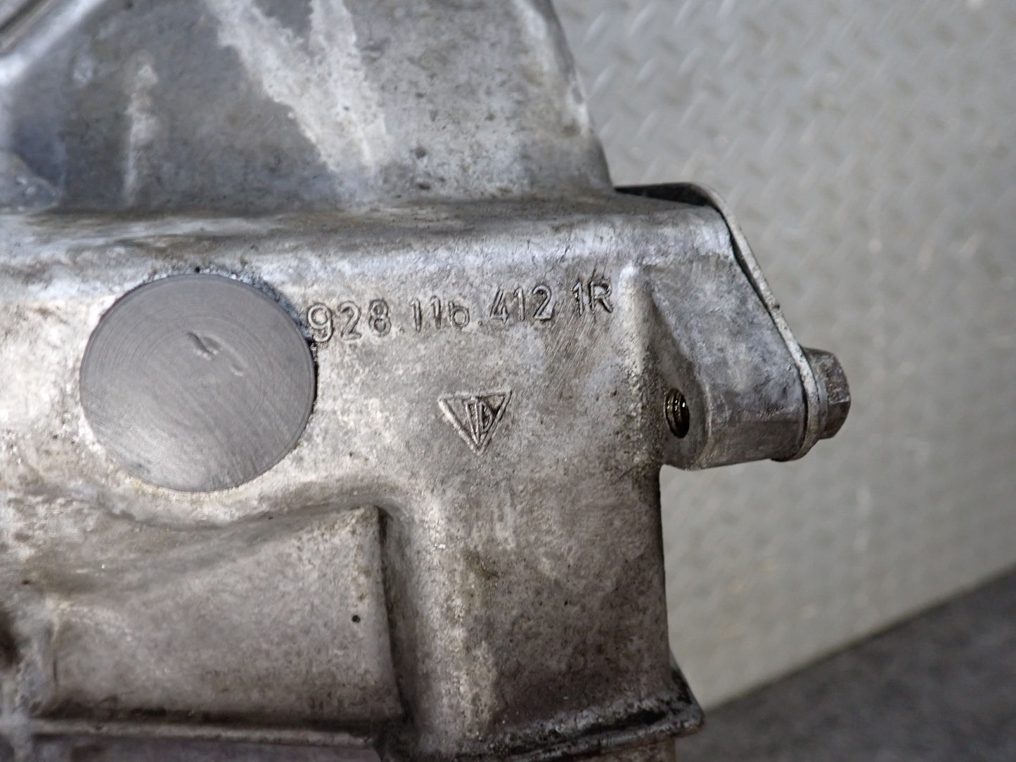 1984-1986 Porsche 928 S Automatic Transmission Drive Shaft Torque Tube Housing