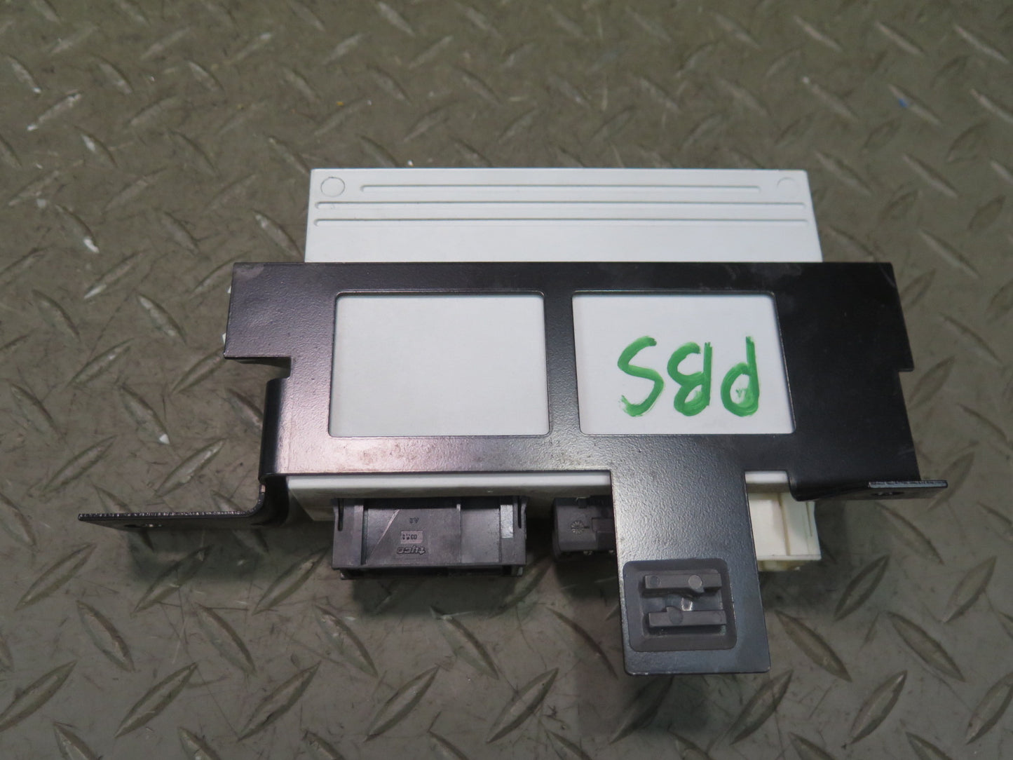 2006-2010 BMW E64 M6 Convertible Folding TOP Roof Control Module 7190976