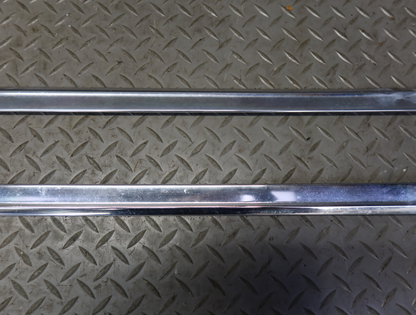 86-89 Mercedes R107 560SL Front Left & Right Door Trim Chrome Molding OEM