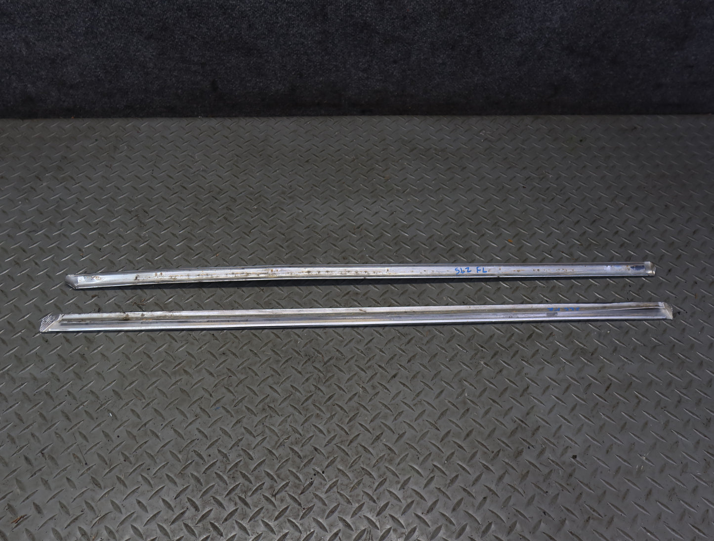 86-89 Mercedes R107 560SL Front Left & Right Door Trim Chrome Molding OEM