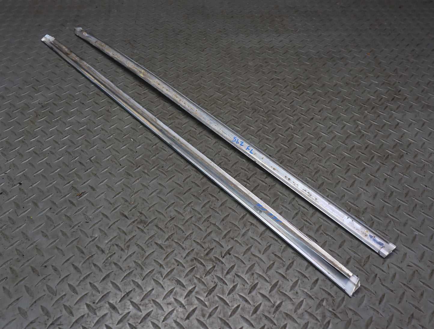 86-89 Mercedes R107 560SL Front Left & Right Door Trim Chrome Molding OEM