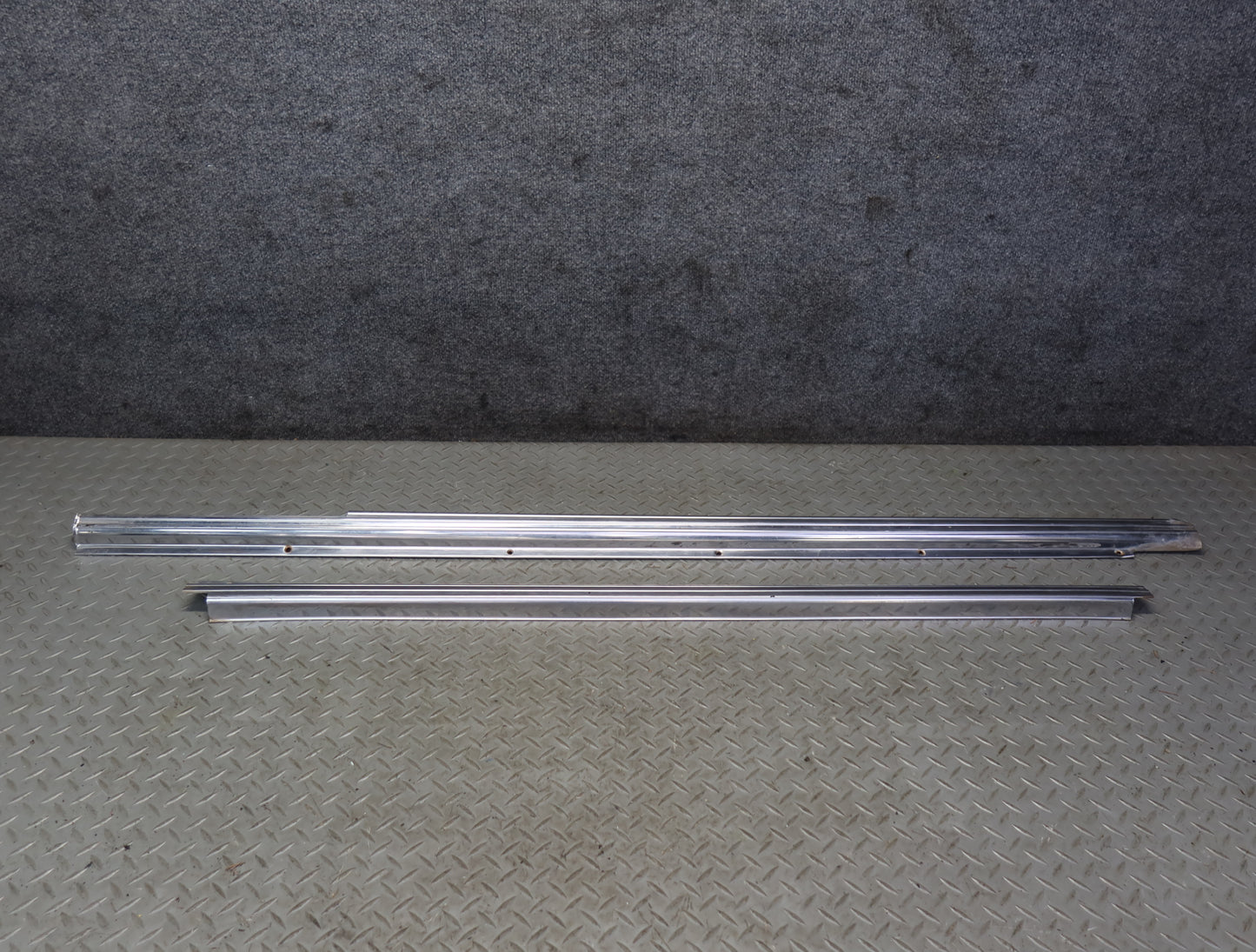 86-89 Mercedes R107 560SL Left & Right Door Sill Scuff Plate Trim Set OEM