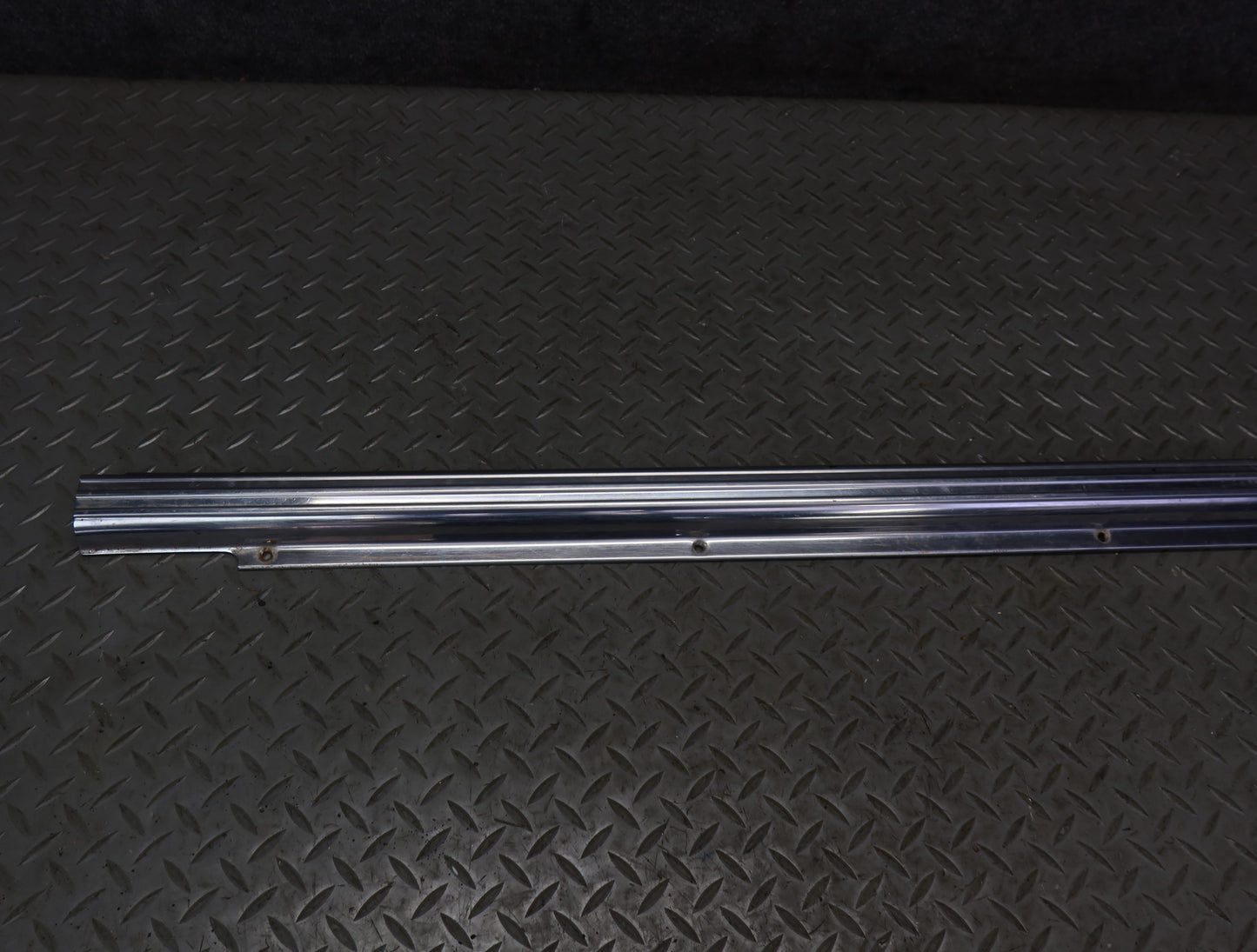 86-89 Mercedes R107 560SL Left & Right Door Sill Scuff Plate Trim Set OEM