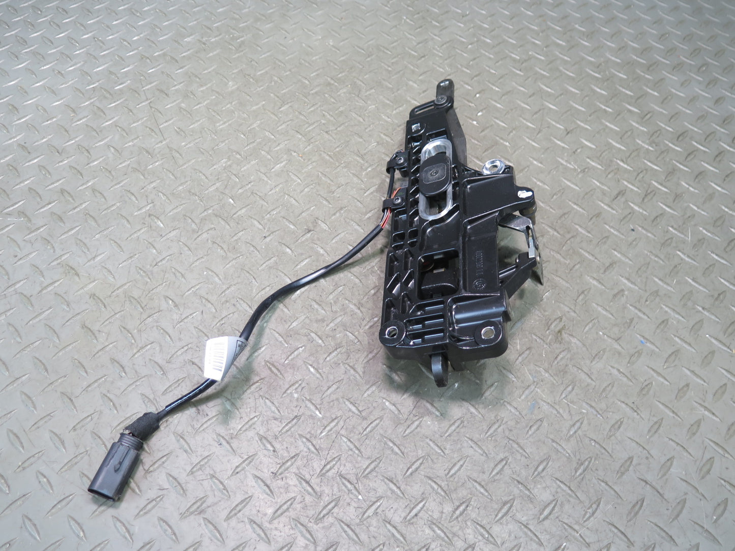 2007-2010 BMW E64 M6 Convertible Rear Left & Right Lock Latch Actuator Set of 2