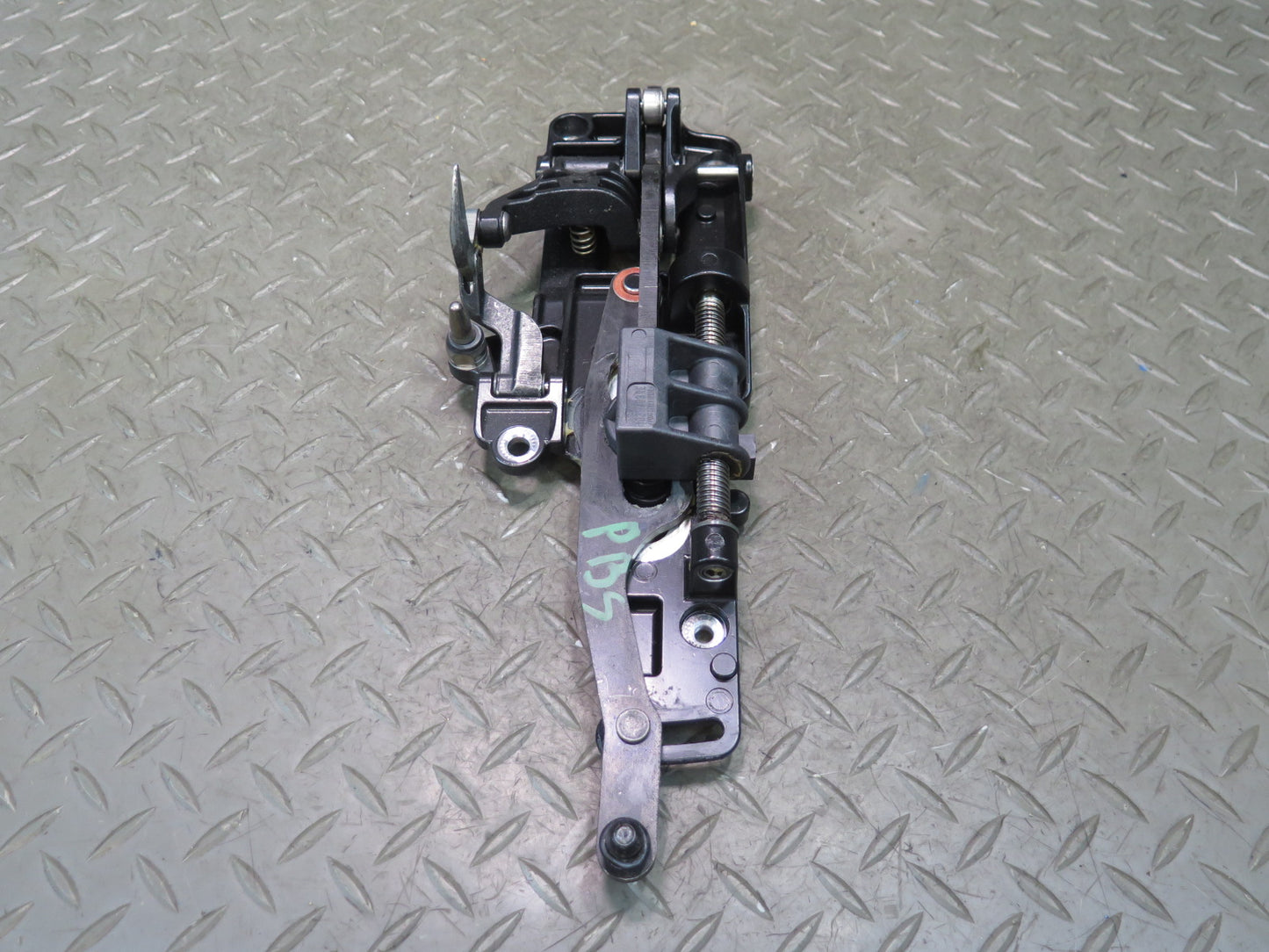2007-2010 BMW E64 M6 Convertible Rear Left & Right Lock Latch Actuator Set of 2