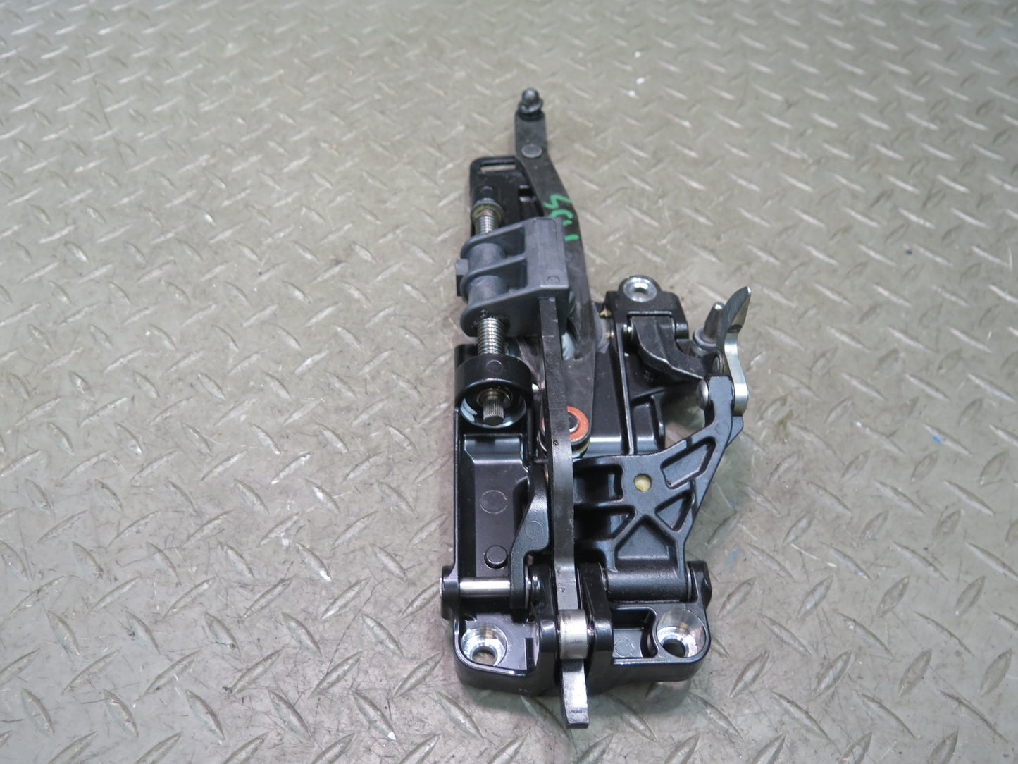 2007-2010 BMW E64 M6 Convertible Rear Left & Right Lock Latch Actuator Set of 2
