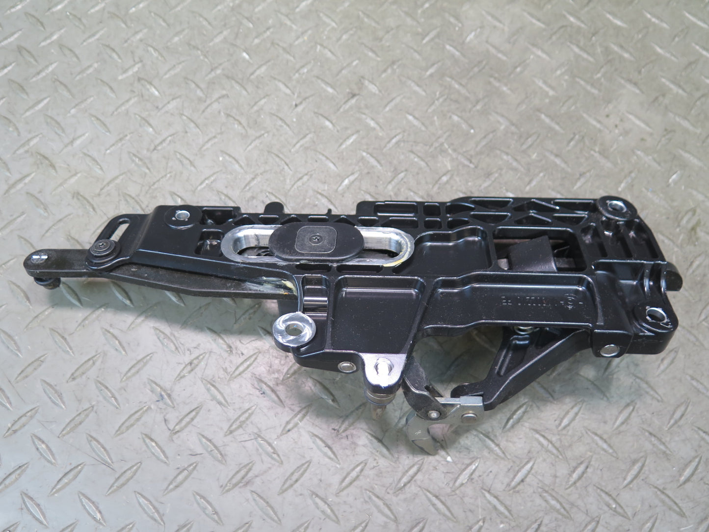 2007-2010 BMW E64 M6 Convertible Rear Left & Right Lock Latch Actuator Set of 2