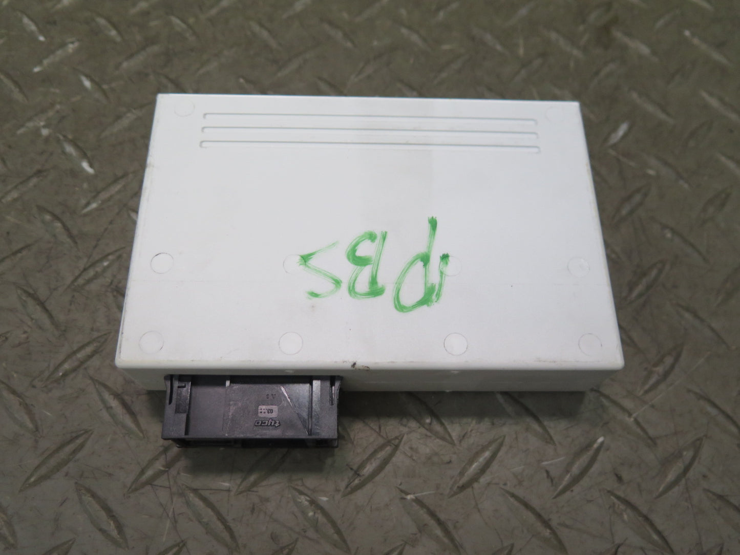 2006-2008 BMW E64 E63 M6 Keyless Entry Passive GO Control Module 9112867