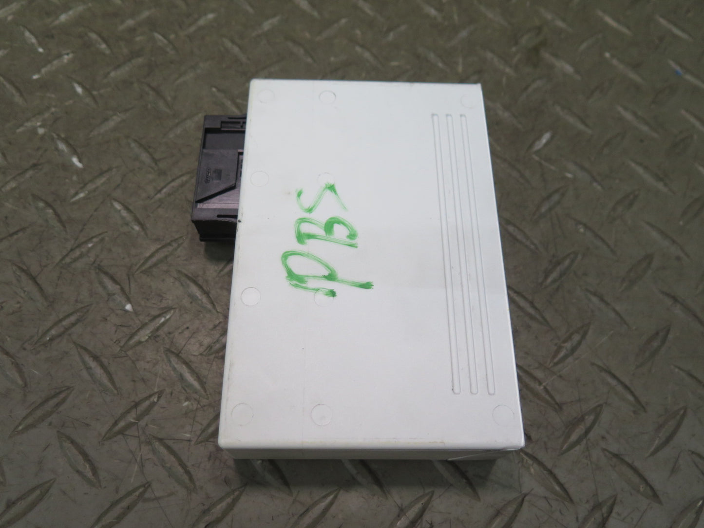 2006-2008 BMW E64 E63 M6 Keyless Entry Passive GO Control Module 9112867