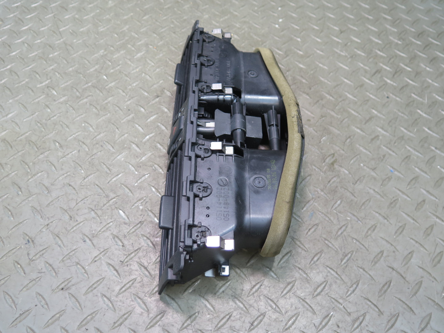 2006-2008 BMW E63 E64 M6 Dash Front Center A/C Air Vent Grille w Switches
