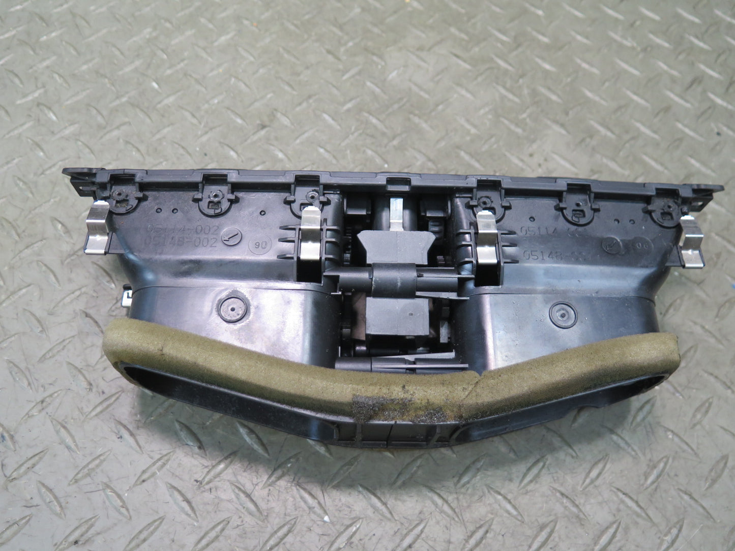 2006-2008 BMW E63 E64 M6 Dash Front Center A/C Air Vent Grille w Switches